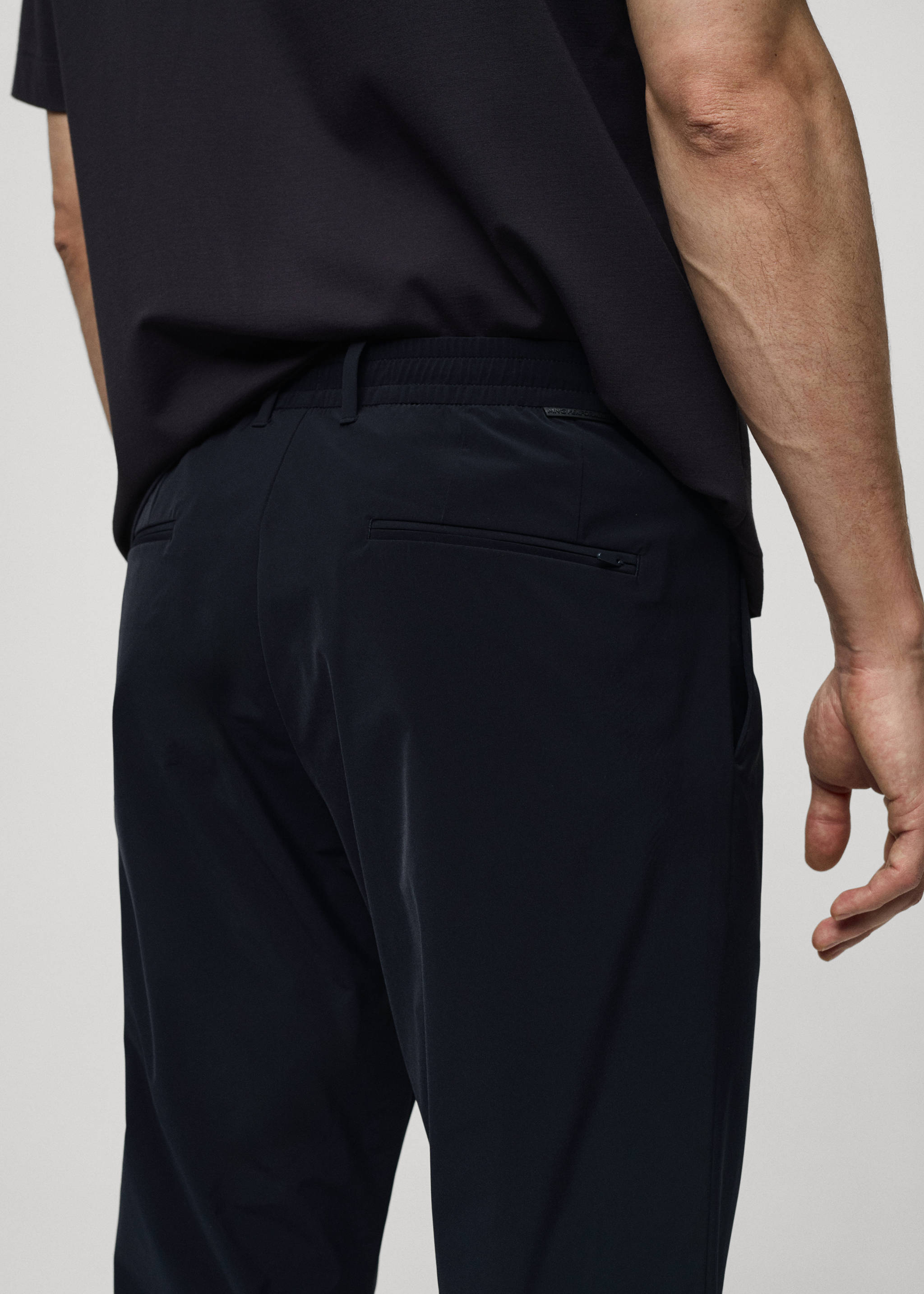 Pantalon résistant à l’eau cordon - Détail de l'article 6