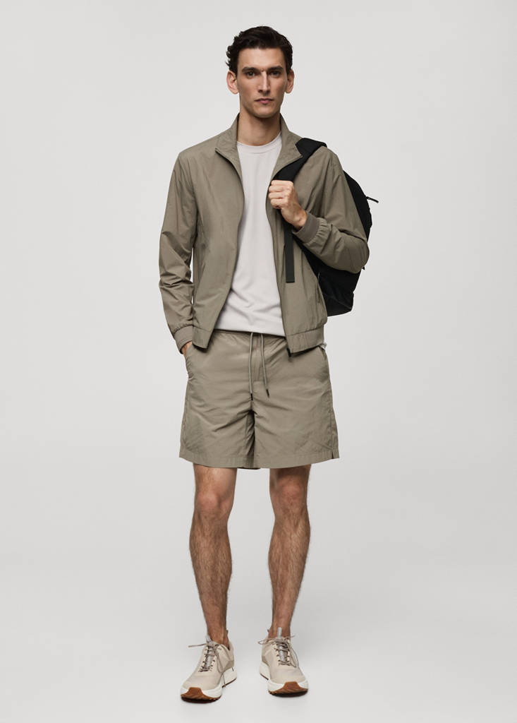 Water-repellent jacket with zip — Khaki