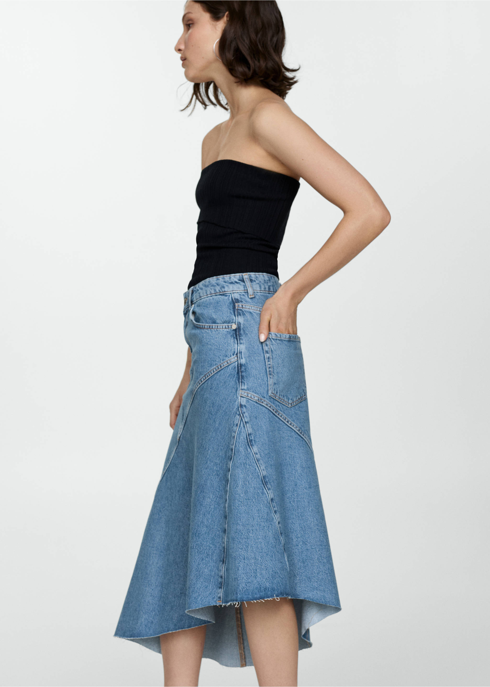 Asymmetrical denim skirt - Details of the article 2, Medium Blue. Ref: 67059232-00.