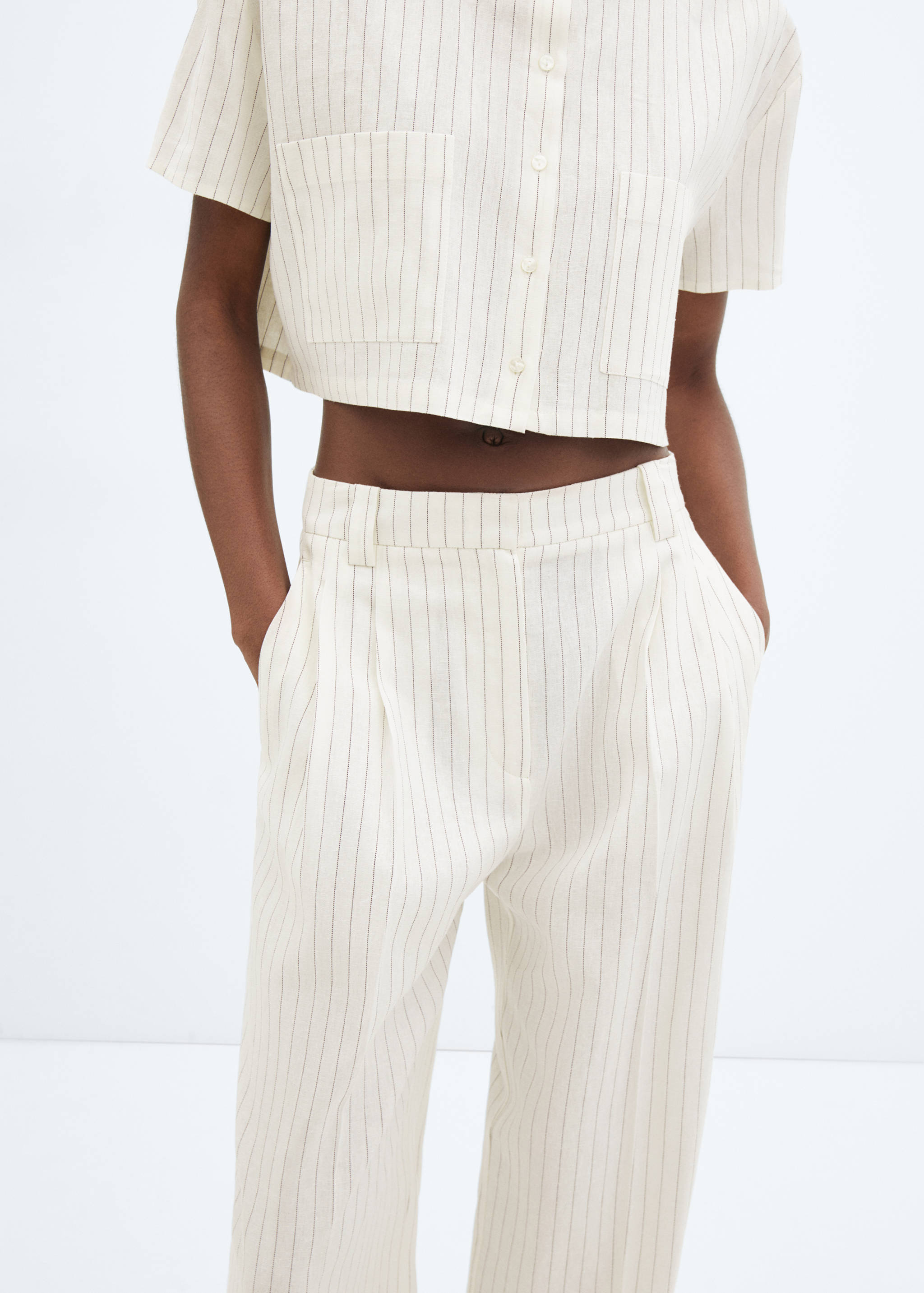 Pleated linen pants - Details of the article 6