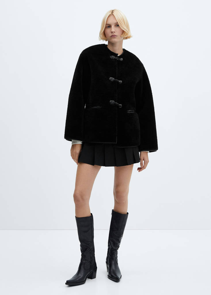 Fur-effect coat with appliqués — Black