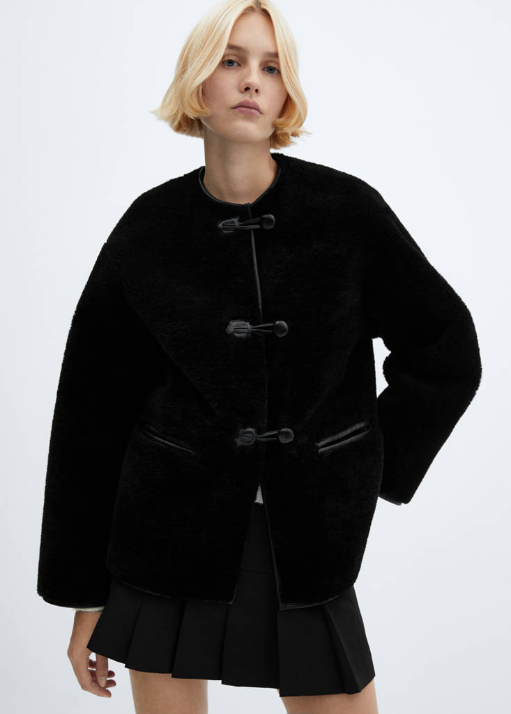 Fur-effect coat with appliqués — Black