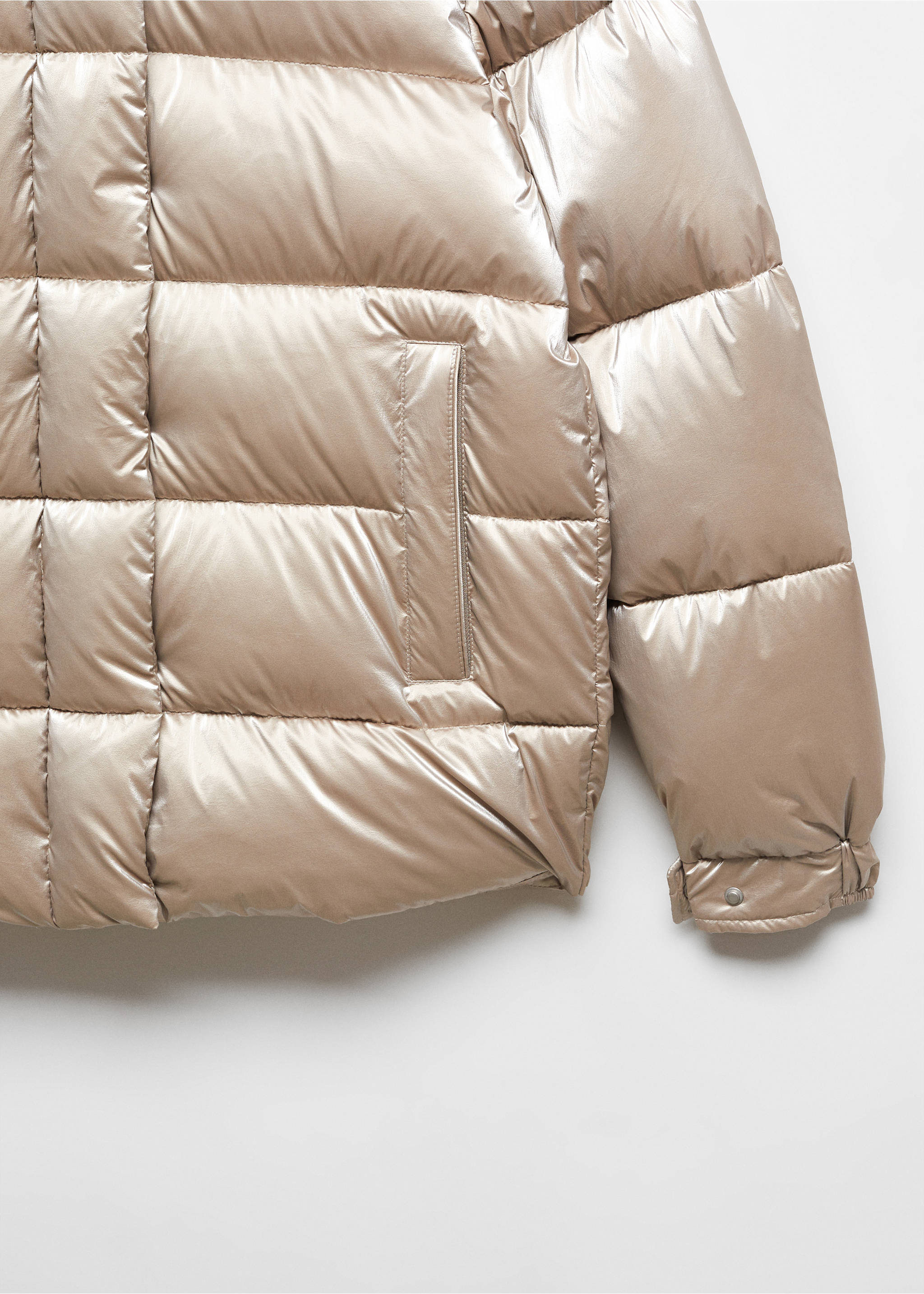 Water-repellent puffer coat - Details of the article 8, Beige. Ref: 67060447-00.