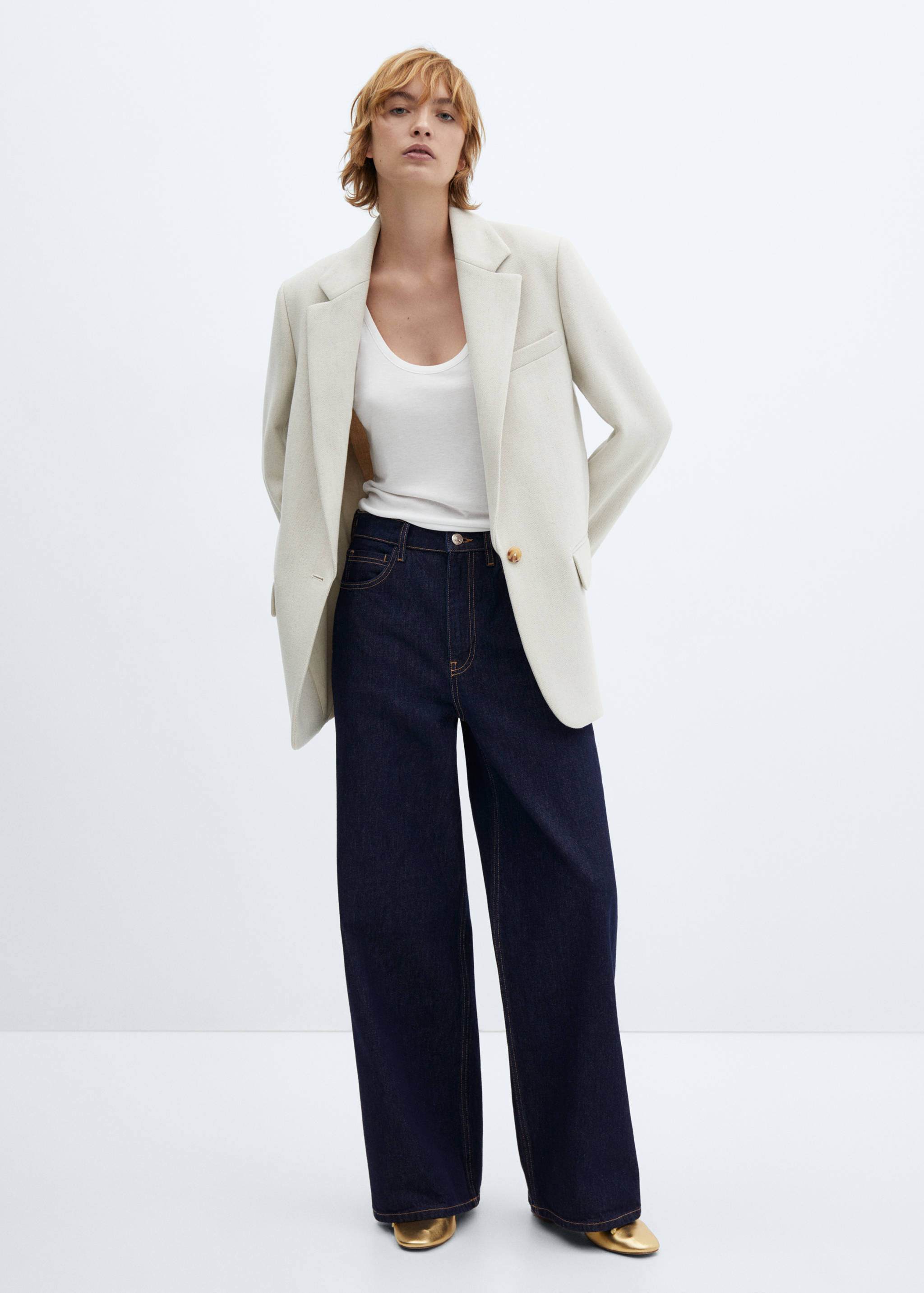 Low-rise loose-fit wide leg jeans - General plane