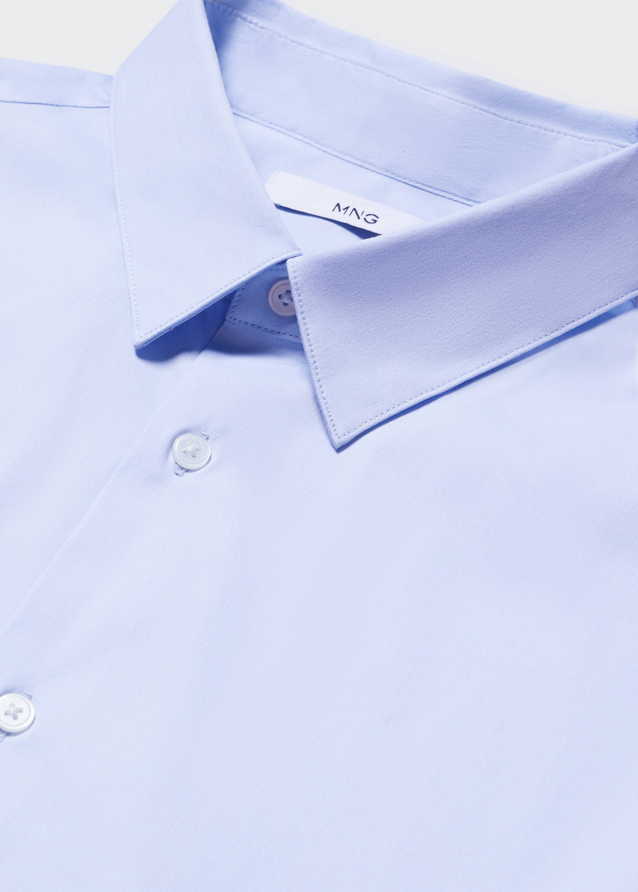 Classic-fit chambray cotton shirt - Detailed view of the collar