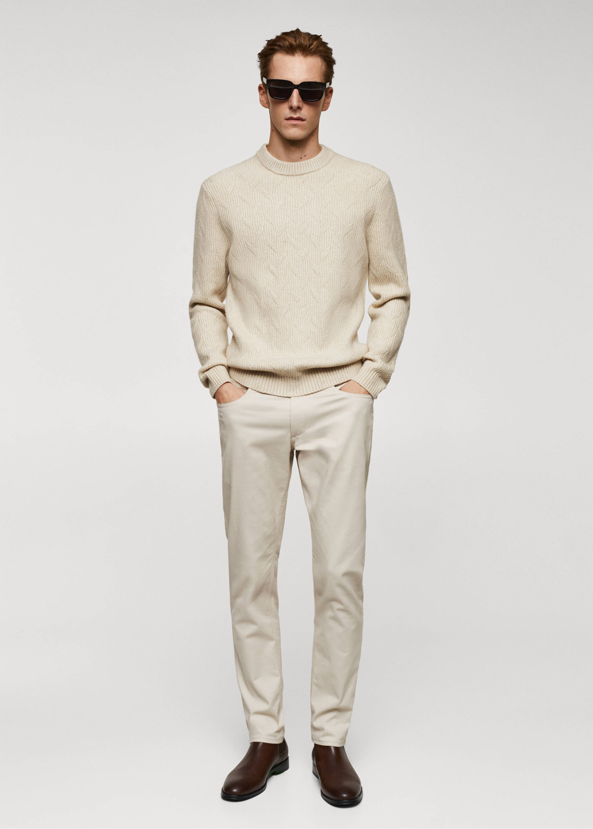 Braided knitted sweater - General plane