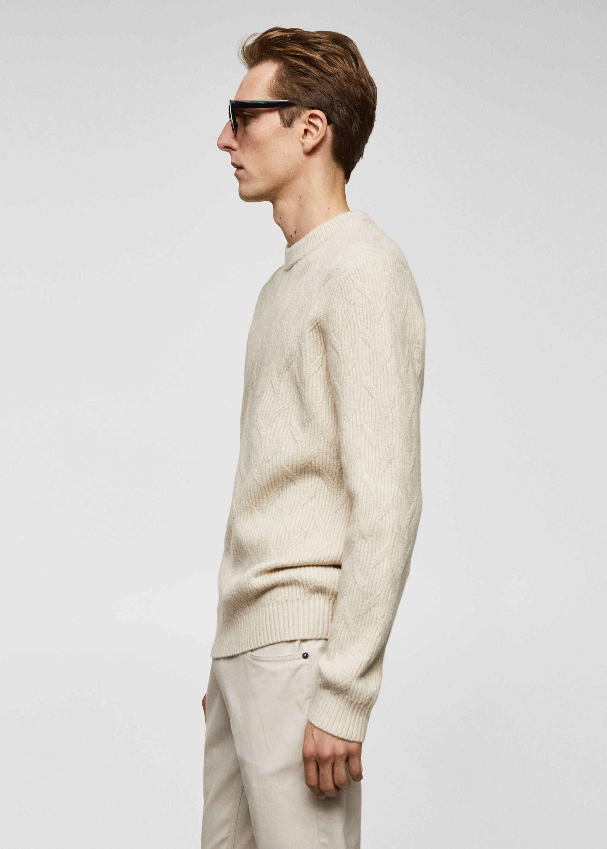 Braided knitted sweater - Details of the article 2