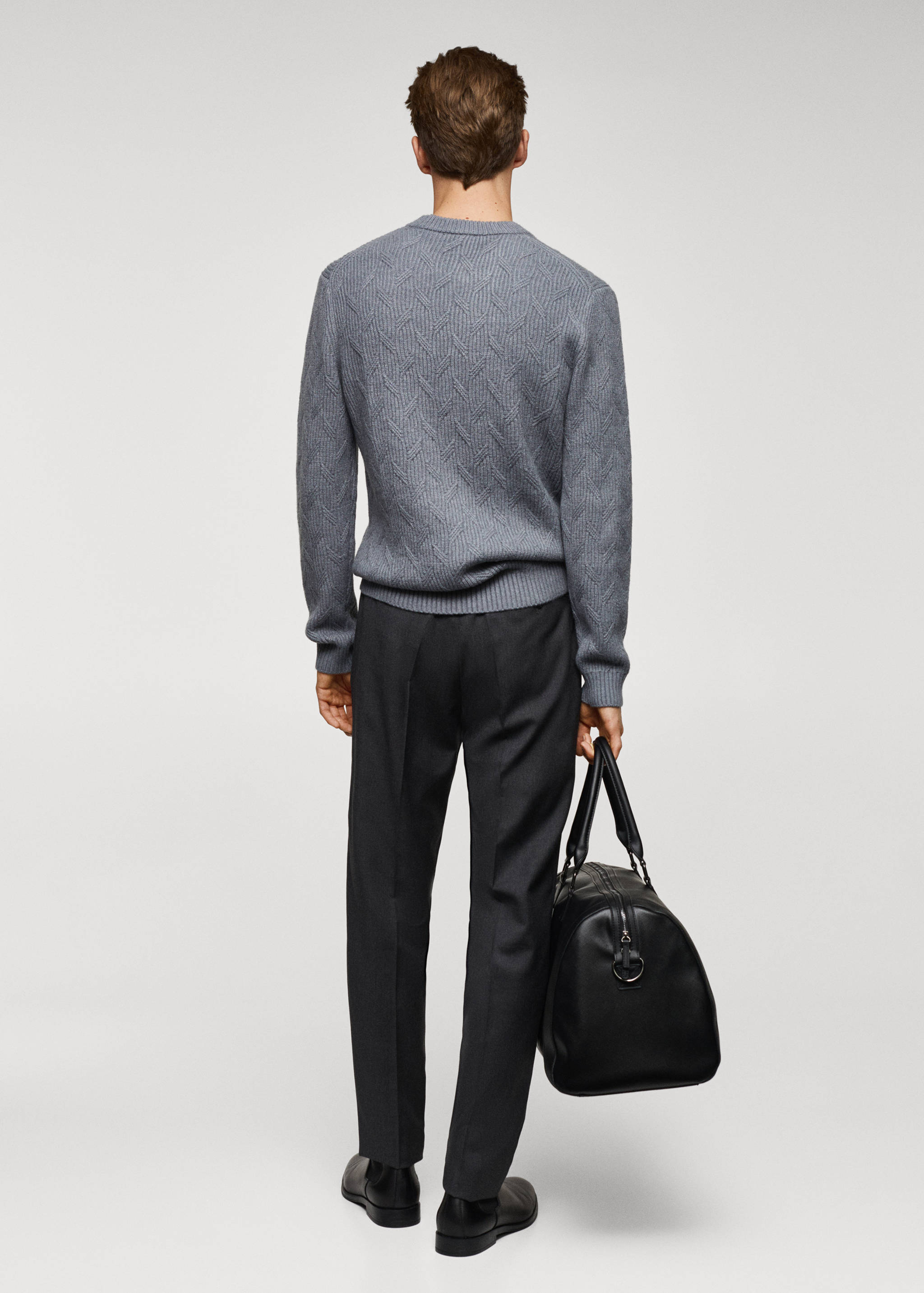 Braided knitted sweater - Reverse of the article