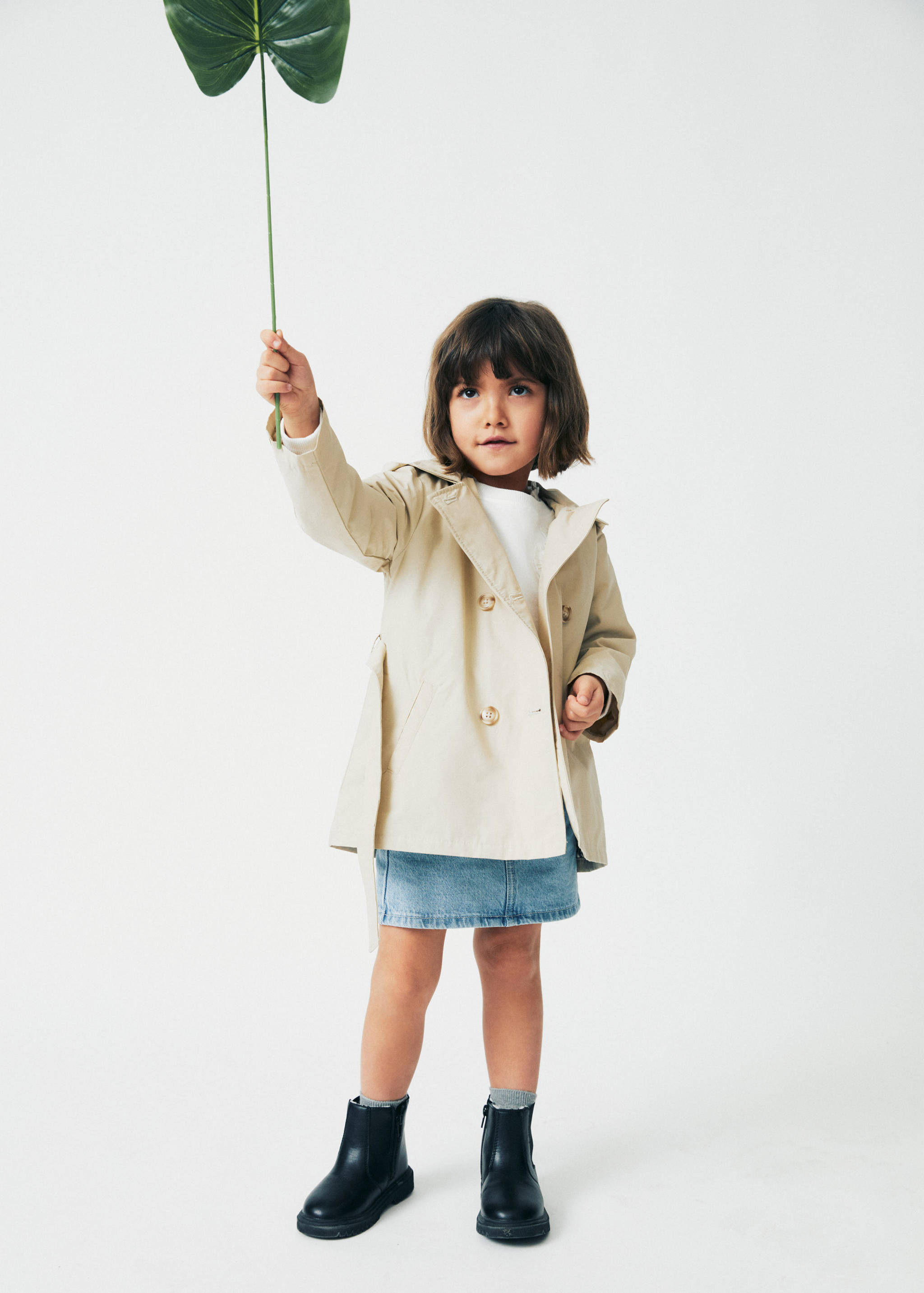 Double-breasted trench coat - Details of the article 5
