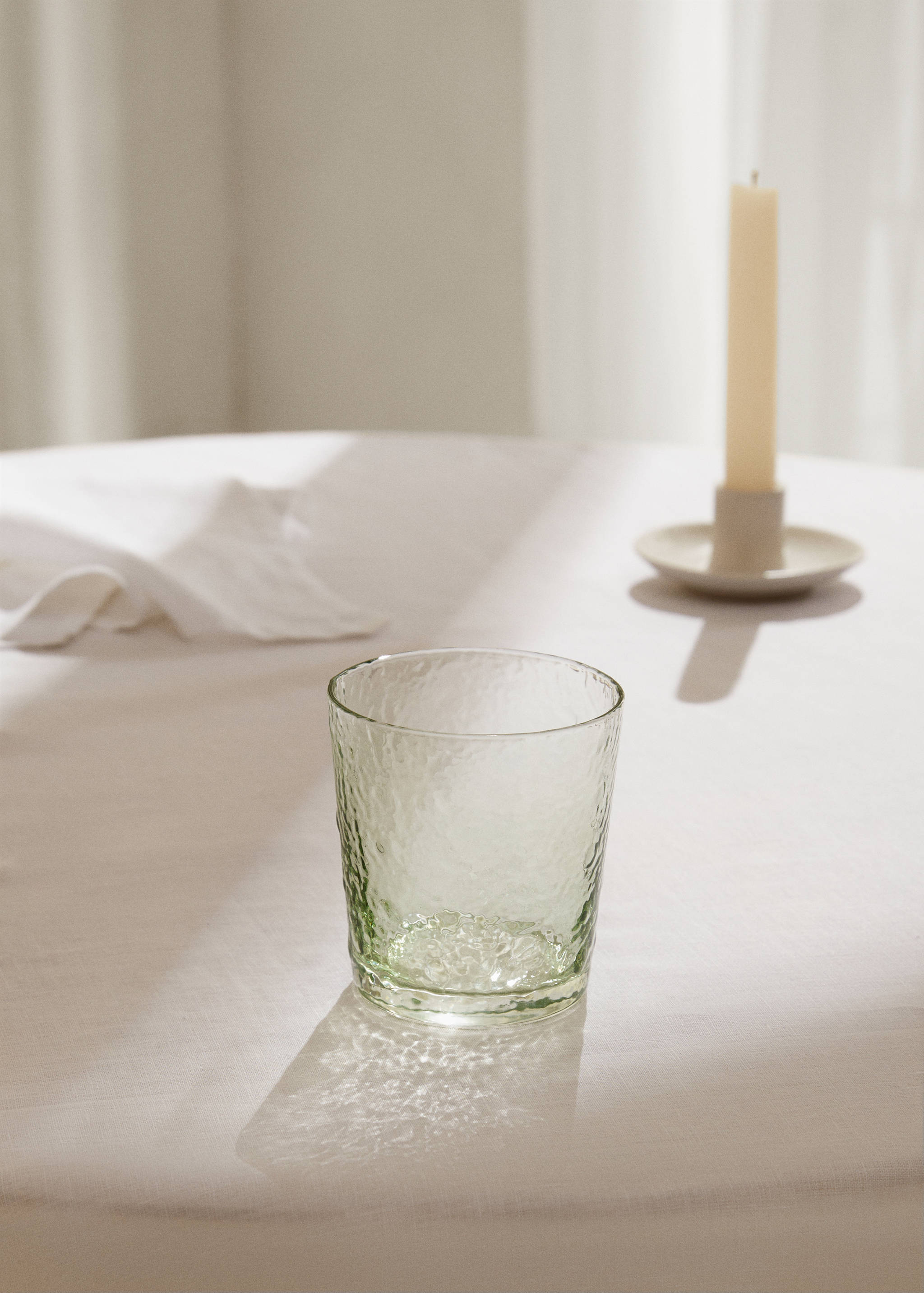 Vaso vidrio relieve - Plano general