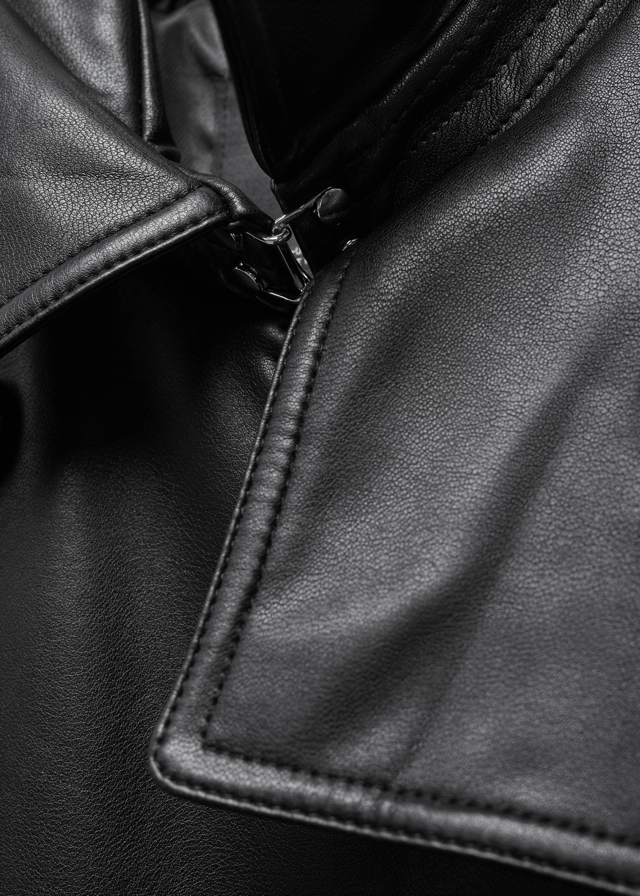 Faux-leather trench coat - Details of the article 8