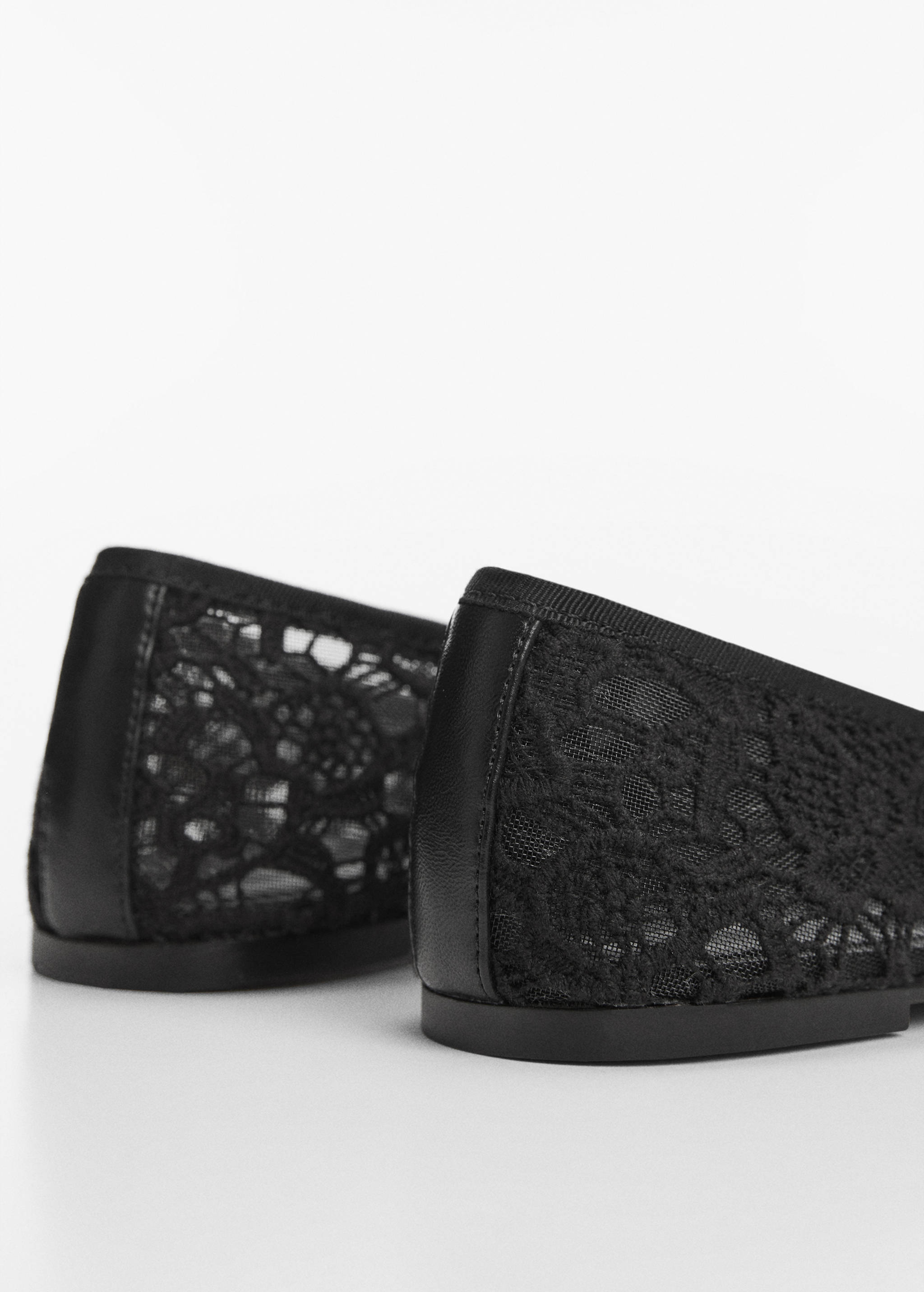 Балетки с бантиком из кружева - Деталь изделия 1