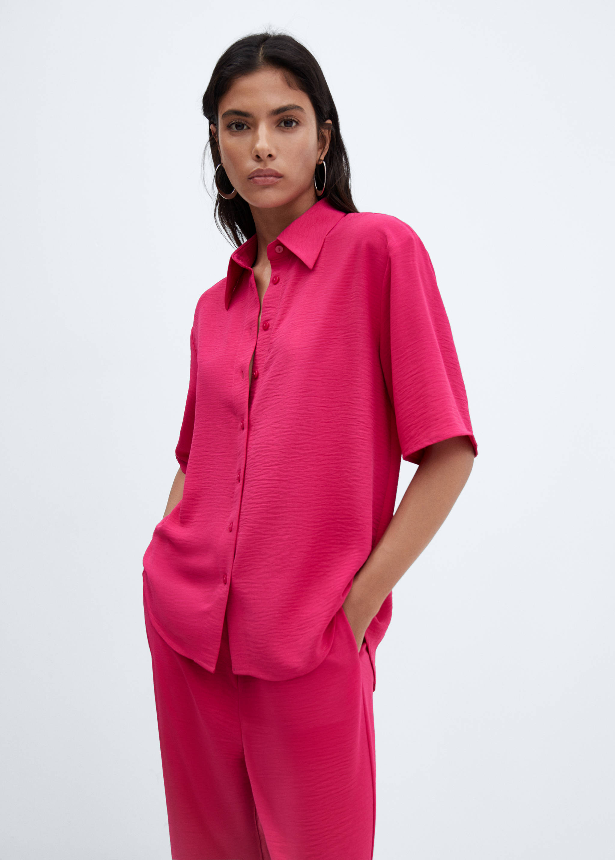 قميص بأكمام قصيرة وأزرار - رؤية وسط