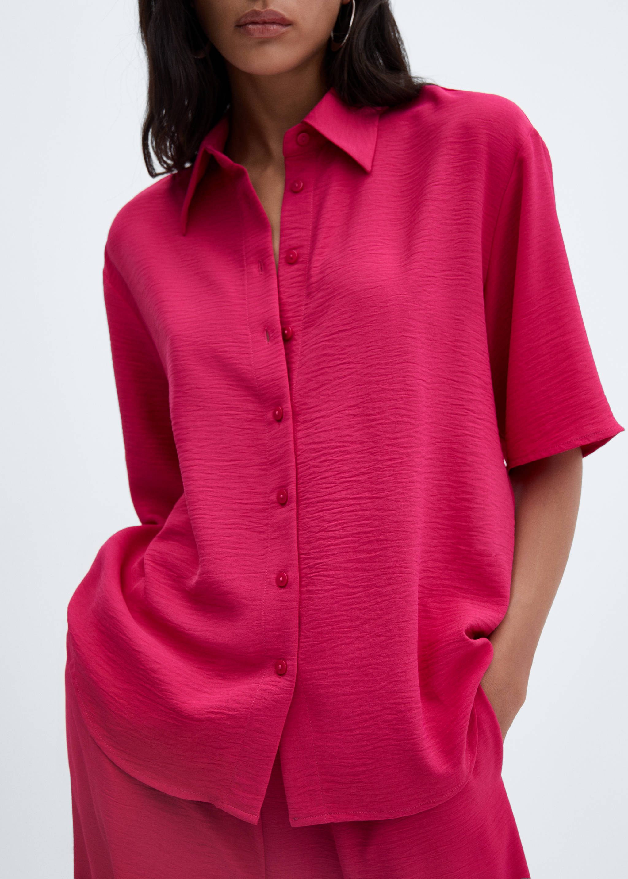 قميص بأكمام قصيرة وأزرار - تفاصيل المنتج 6