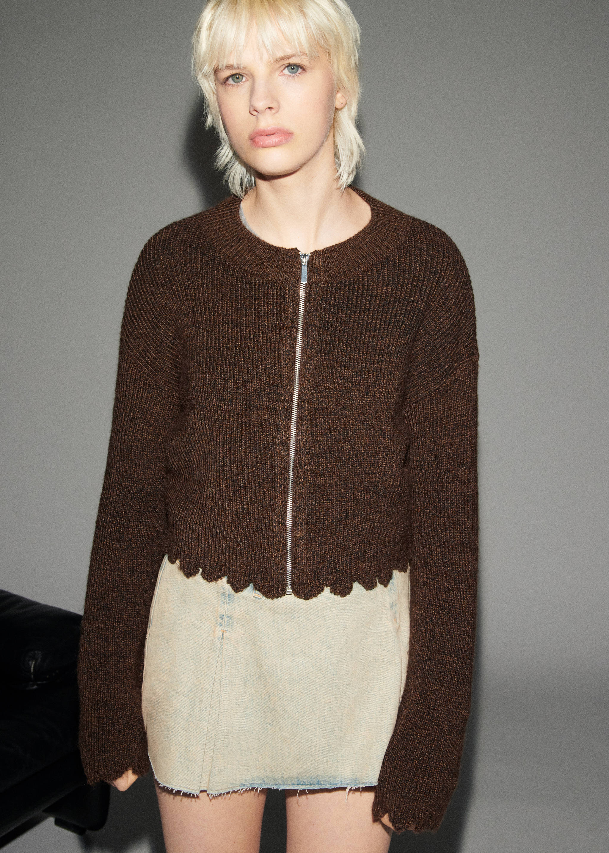 Zipped knit cardigan - Details of the article 6