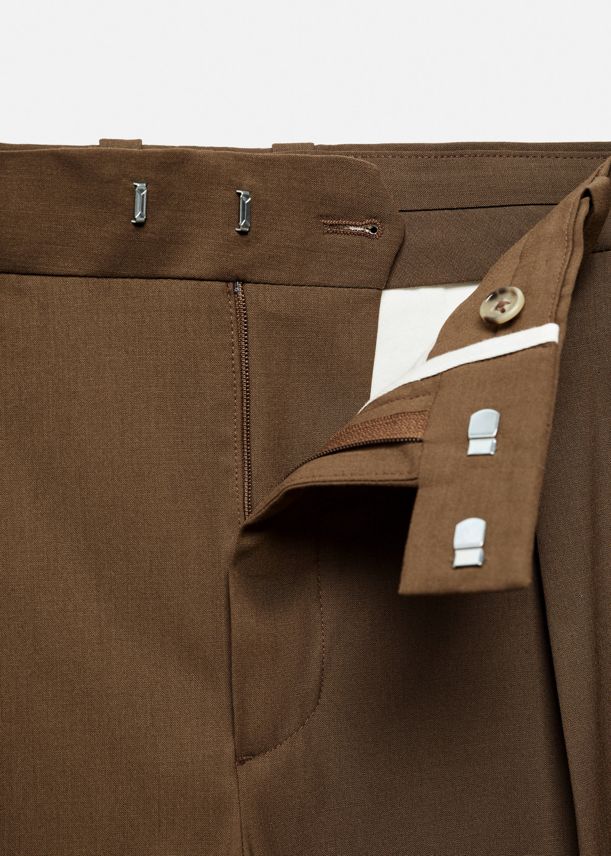 Relaxed-fit suit trousers with pleats - Details of the article 8