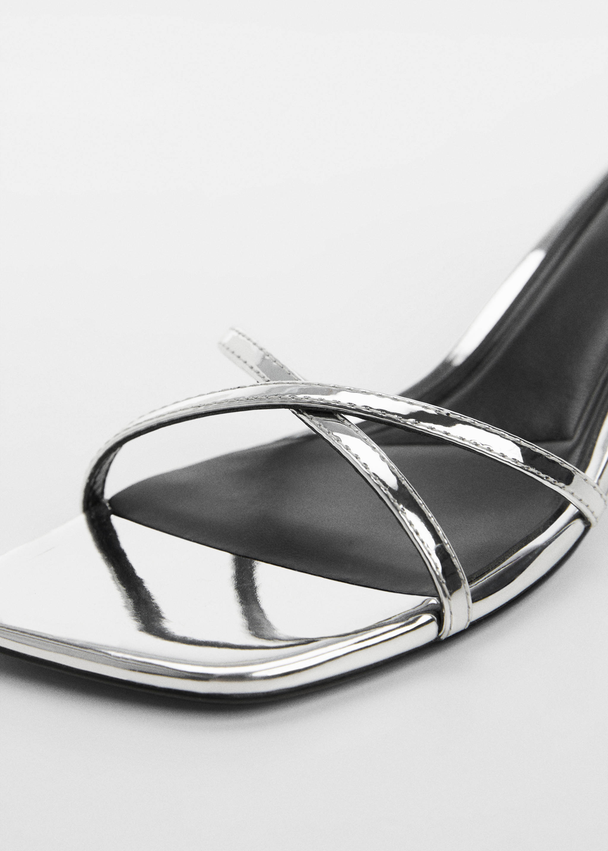 Metallic straps sandals - Details of the article 2