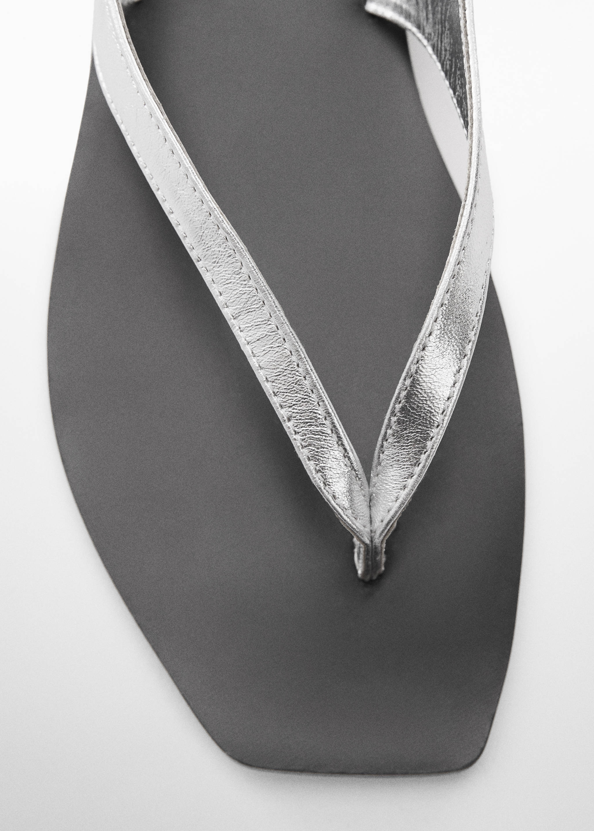 Кожаные сандалии с ремешками - Деталь изделия 2