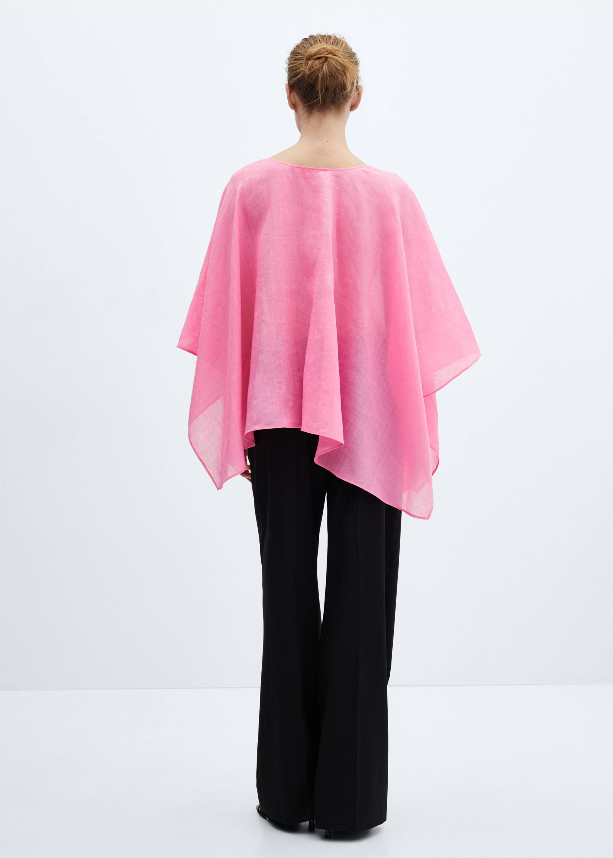 100% ramie cape - Reverse of the article, Neon Pink. Ref: 67065752-00.