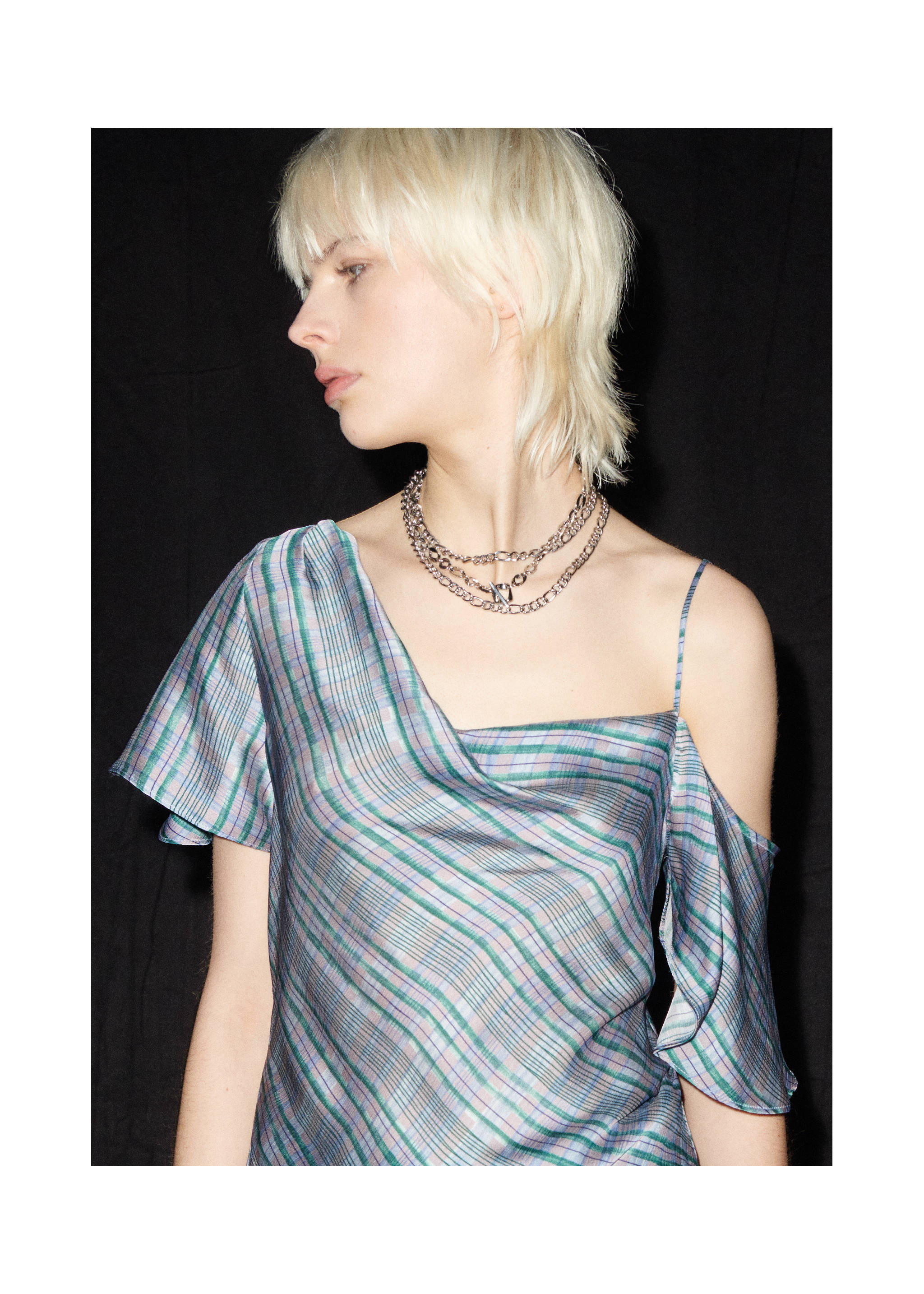 Blouse asymétrique satinée carreaux - Détail de l'article 9, Bleu. Ref: 67065754-00.