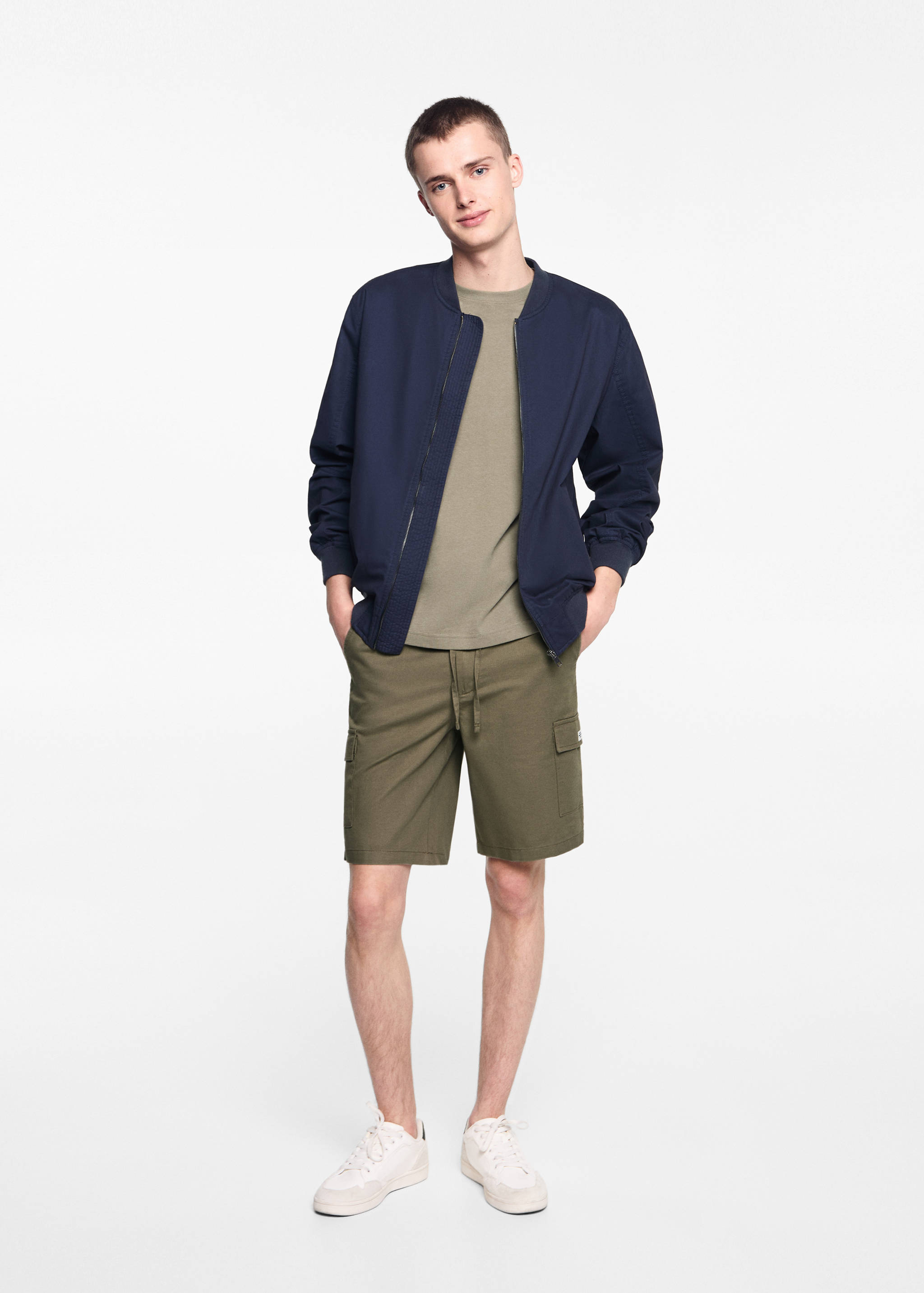 카고 포켓 리넨 버뮤다 쇼츠 - 일반 평면도