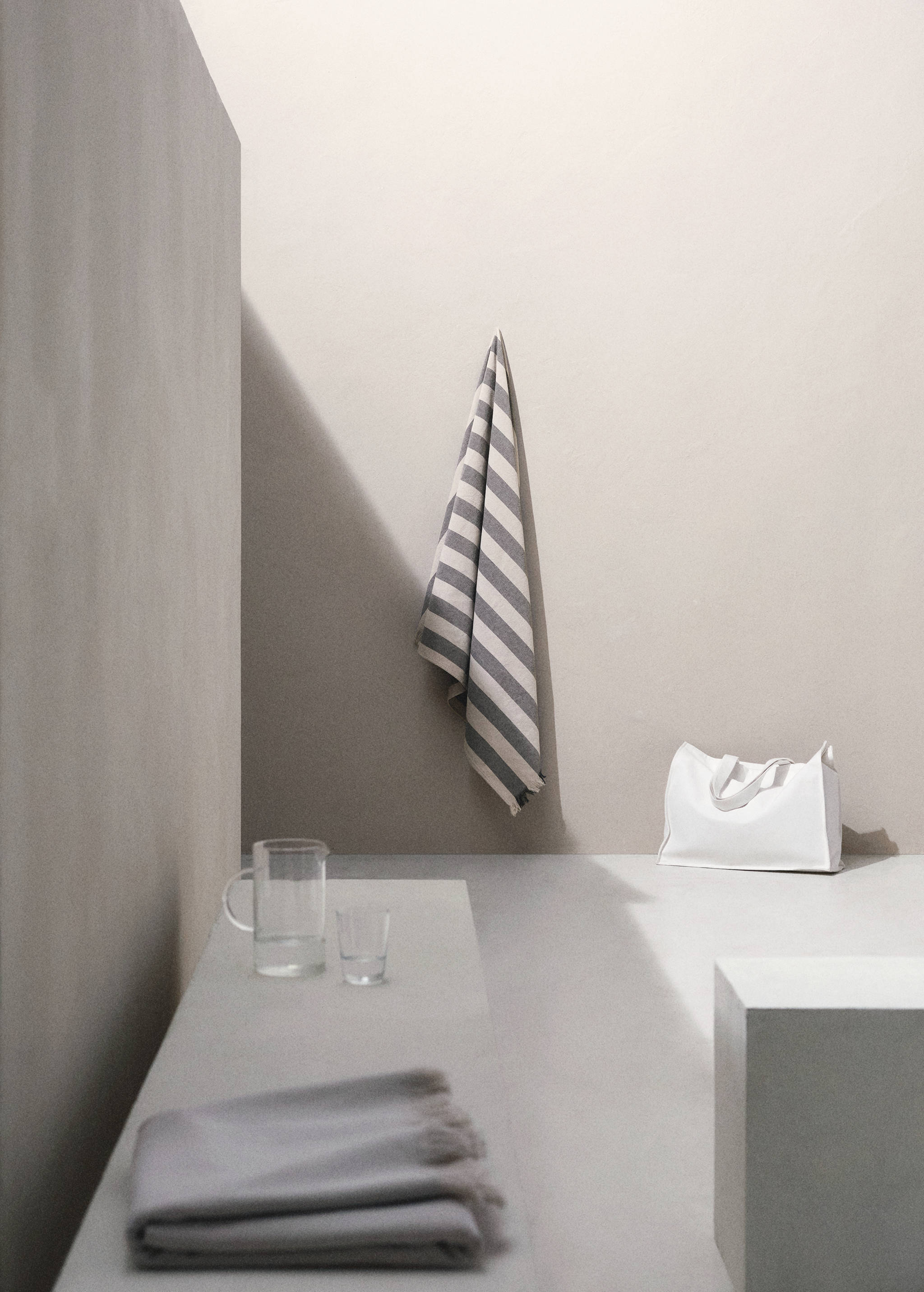 Stripe-printed beach sarong towel 150x180cm - General plane