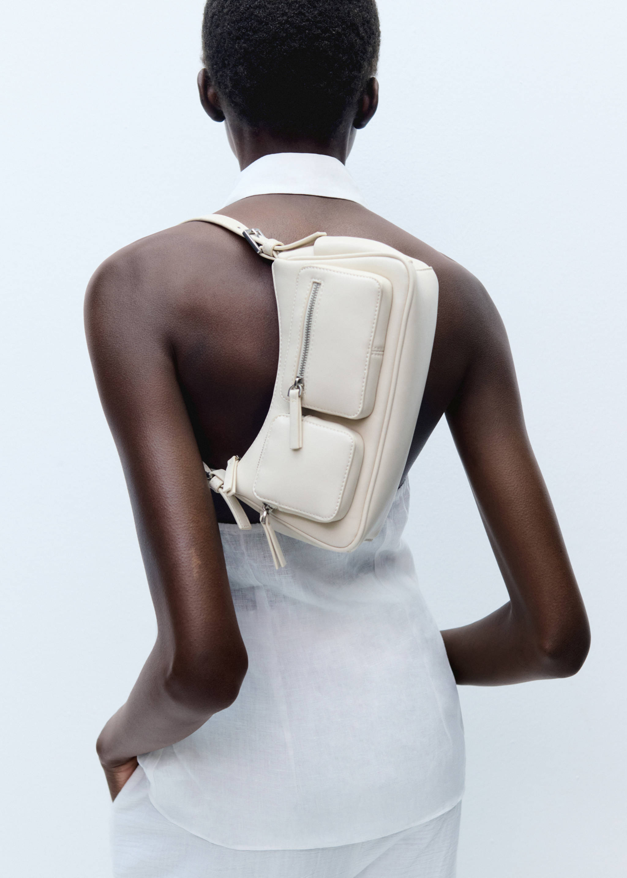 Bossa espatlla butxaques - Detall de l'article 8