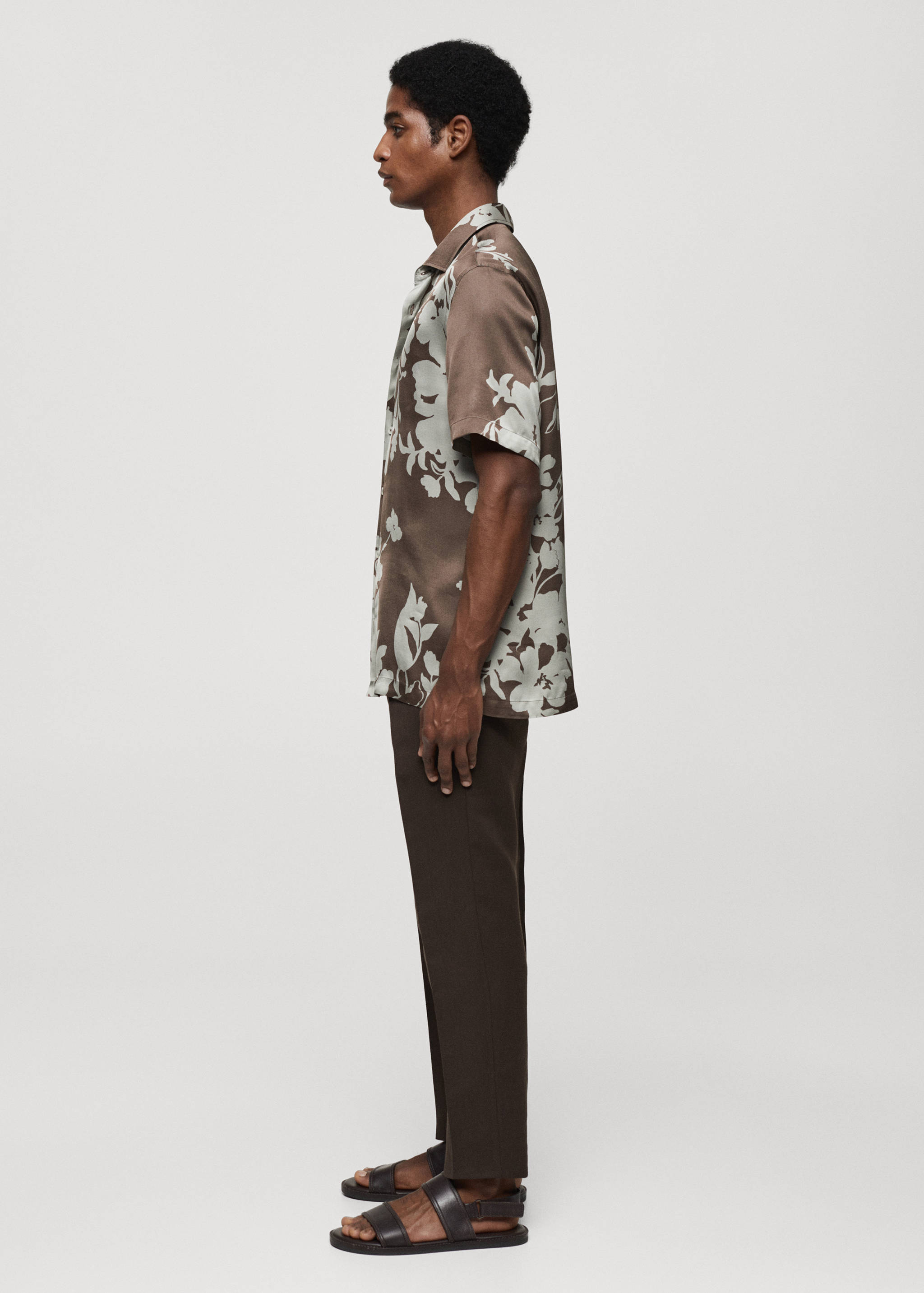 Струящаяся рубашка с цветочным принтом - Деталь изделия 2