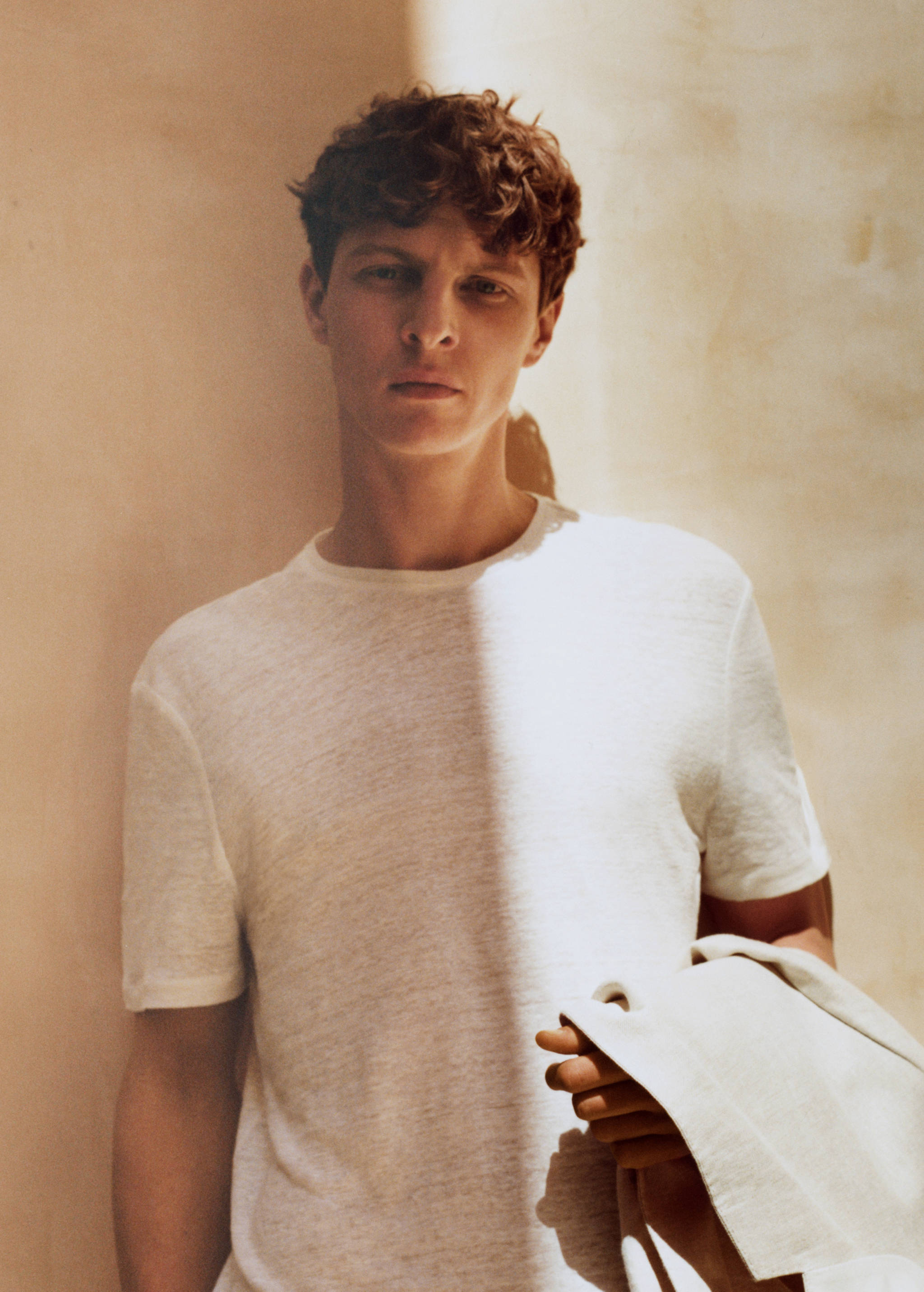 T-shirt slim-fit 100 % lin - Détail de l'article 5