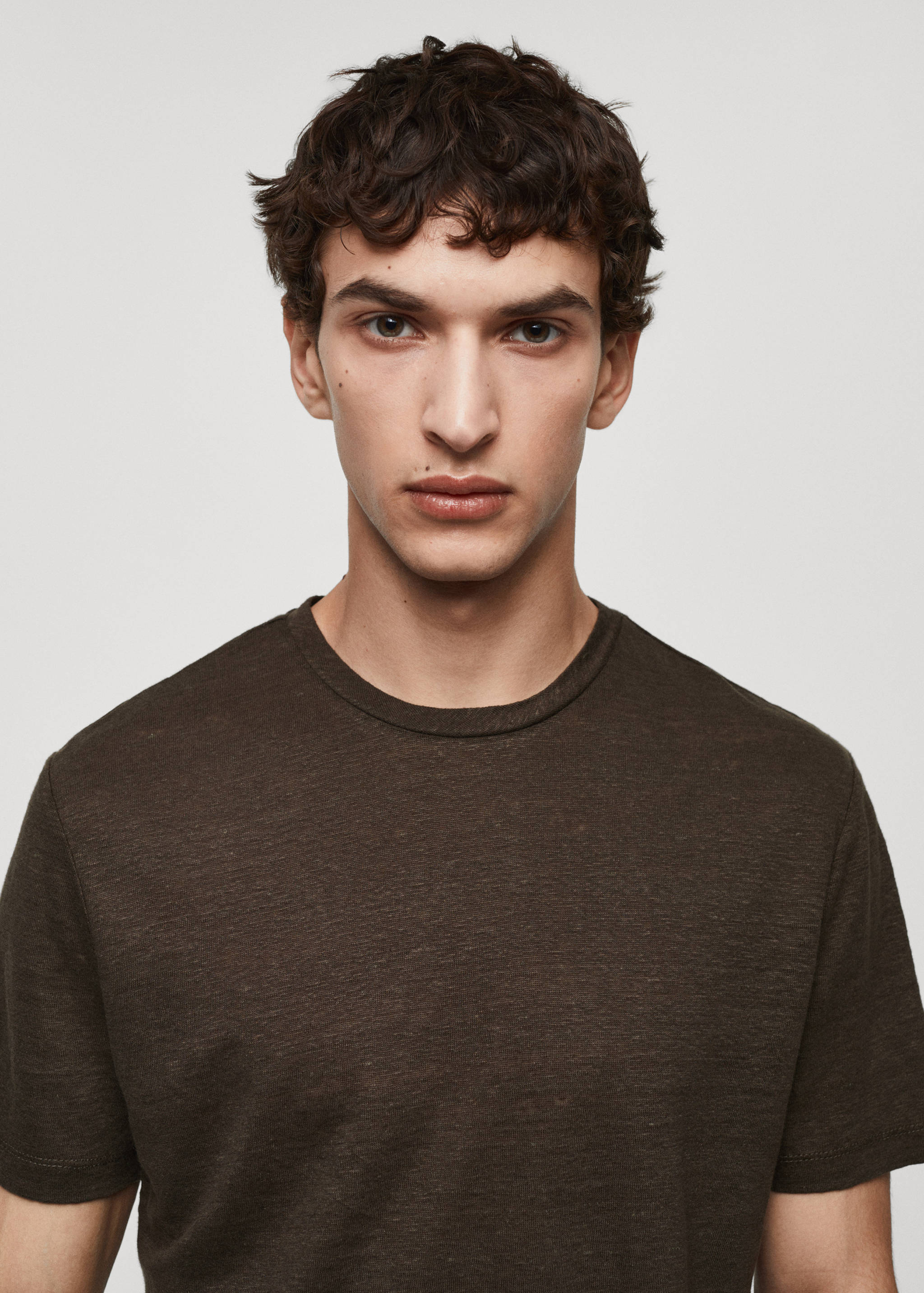 T-shirt slim-fit 100 % lin - Détail de l'article 1