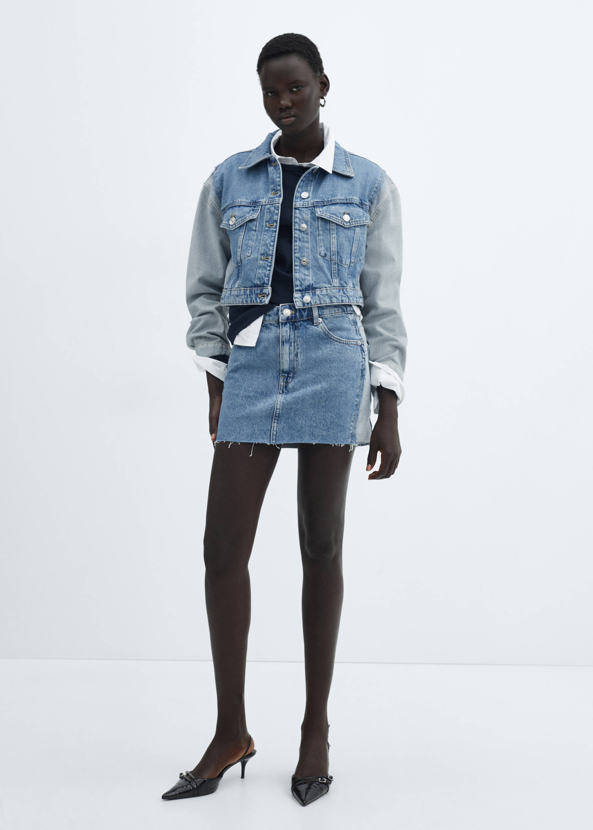 Two-tone cropped denim jacket - General plane