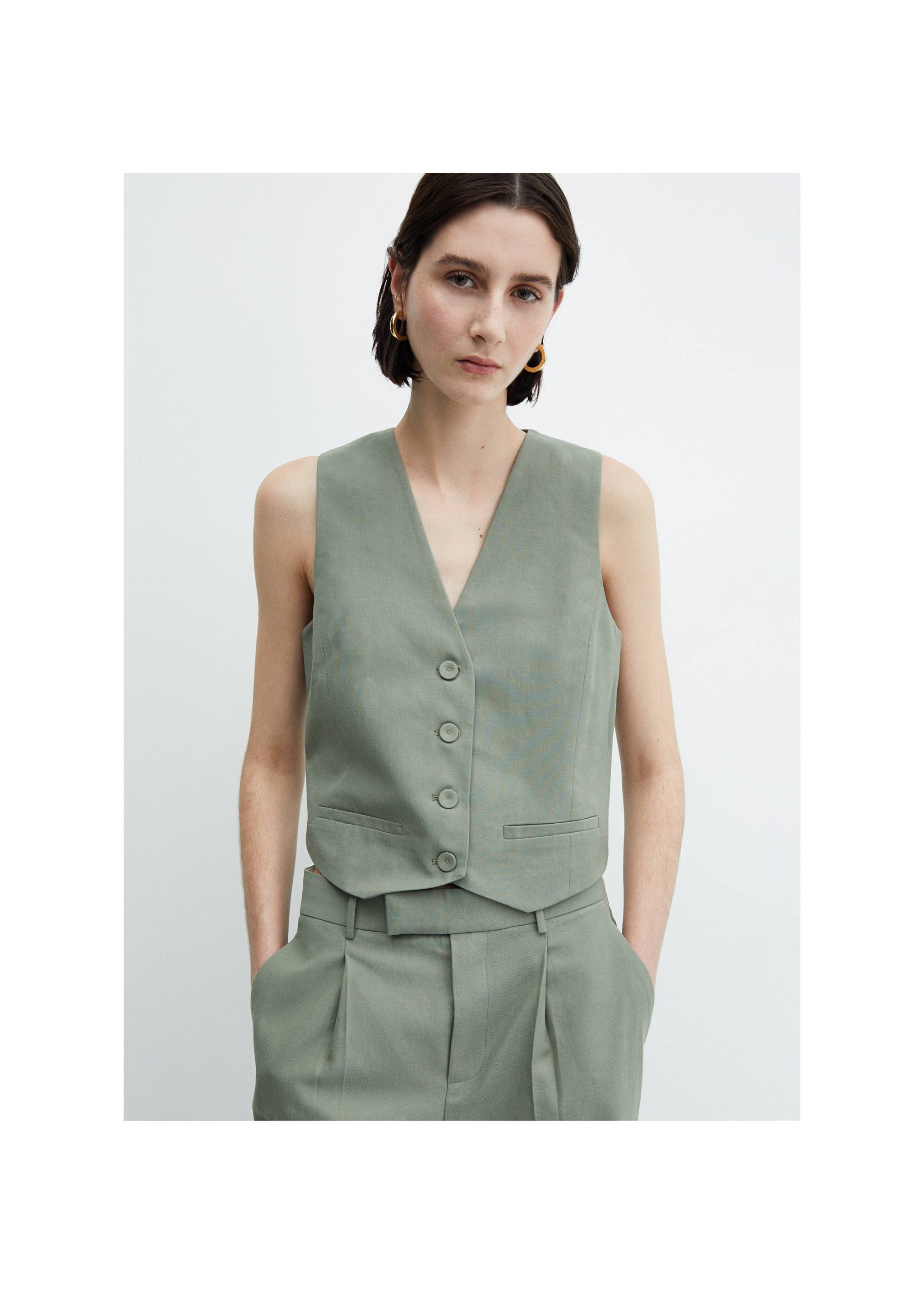 Suit waistcoat with buttons - Medium plane, Pastel Green. Ref: 67066331-00.