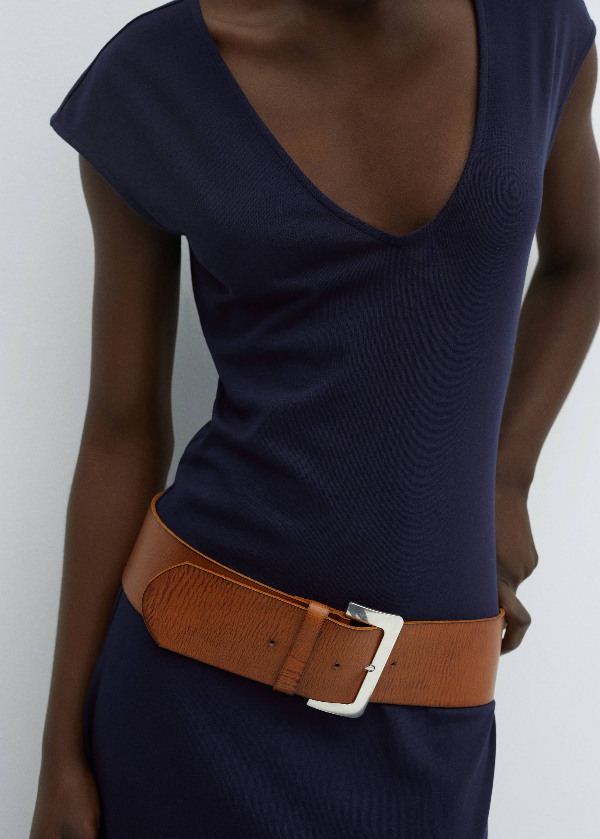 V-neck cotton dress - Details of the article 6