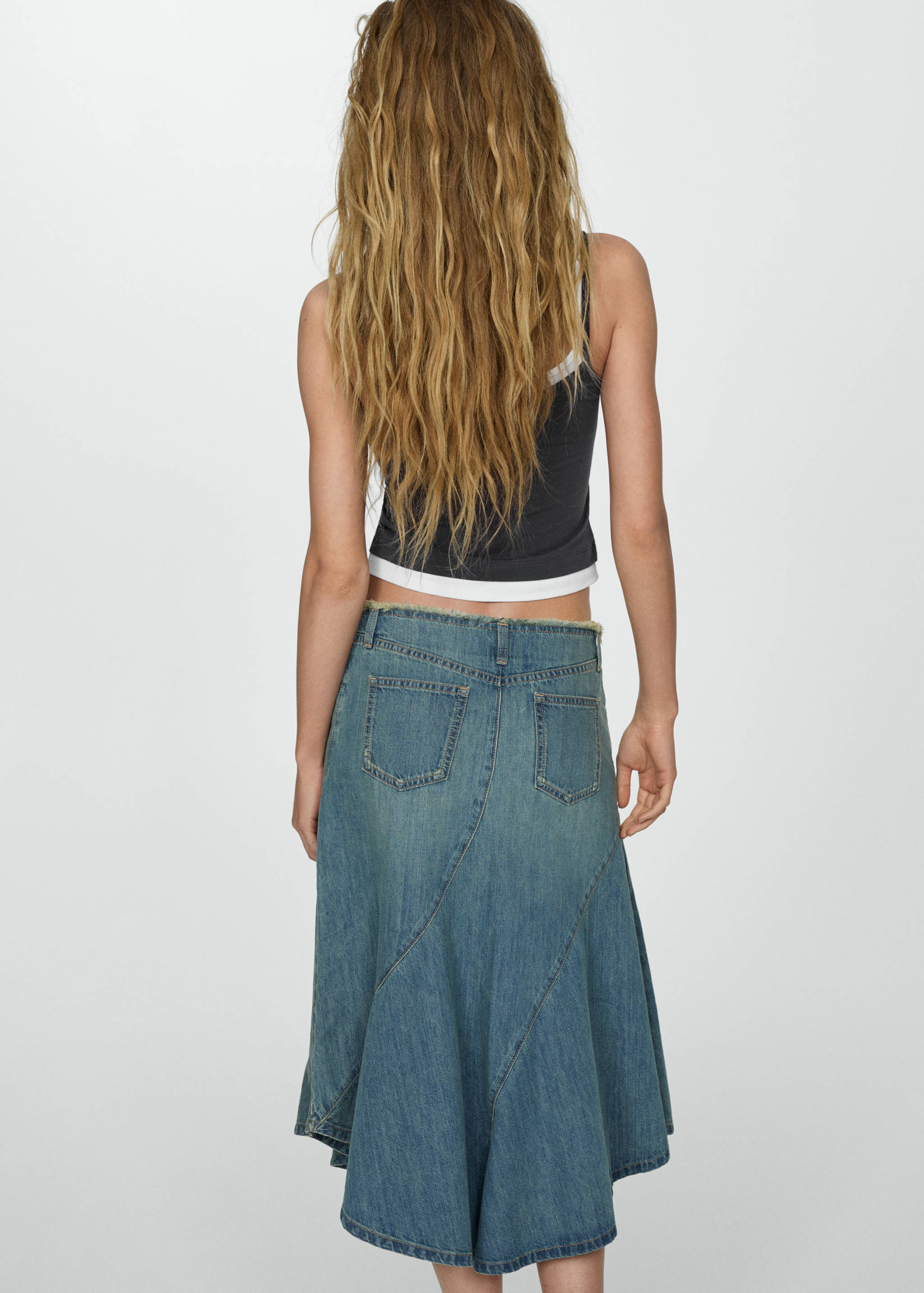 Combination top with thin straps - Reverse of the article