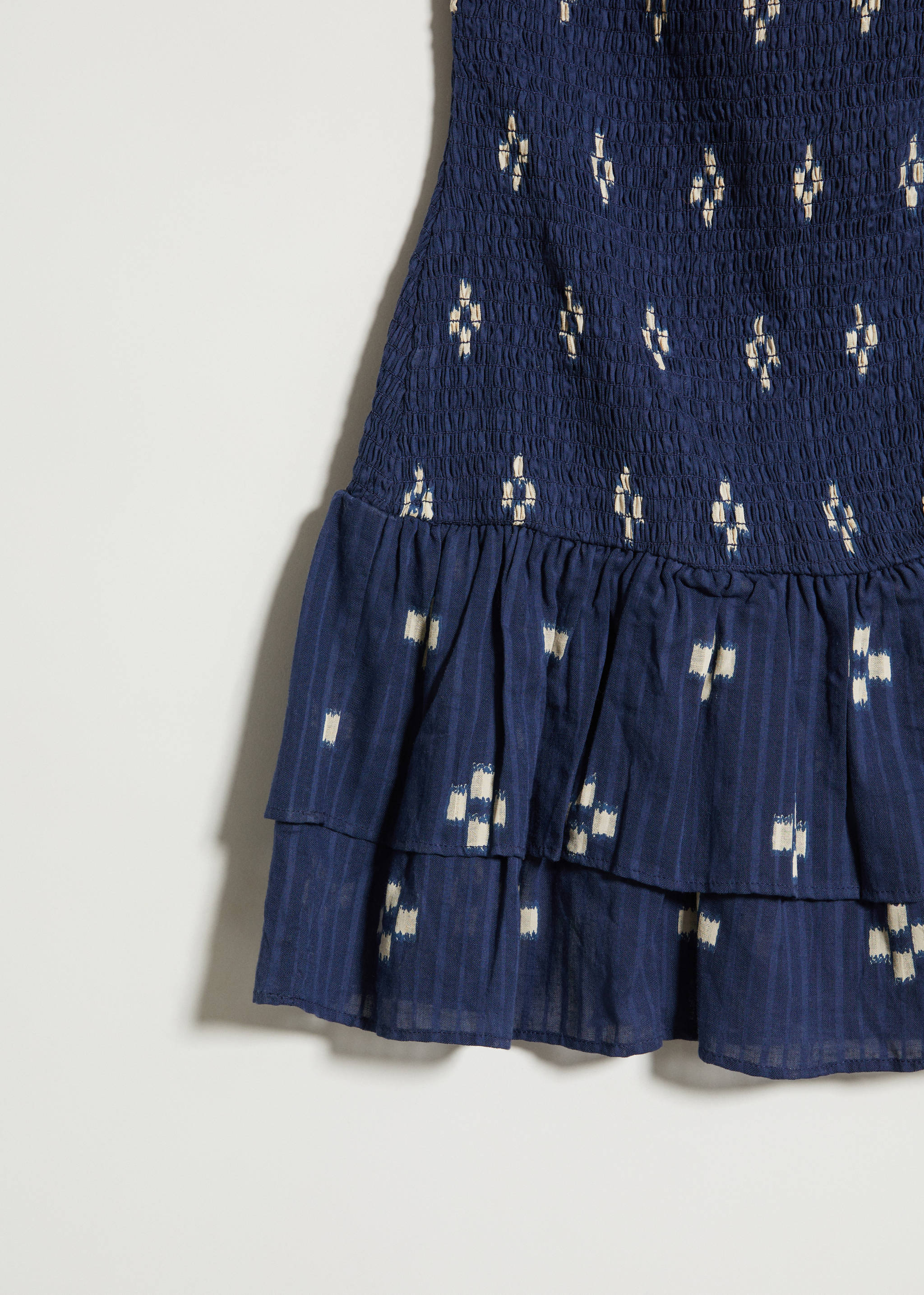 Ruffled dress - Details of the article 8