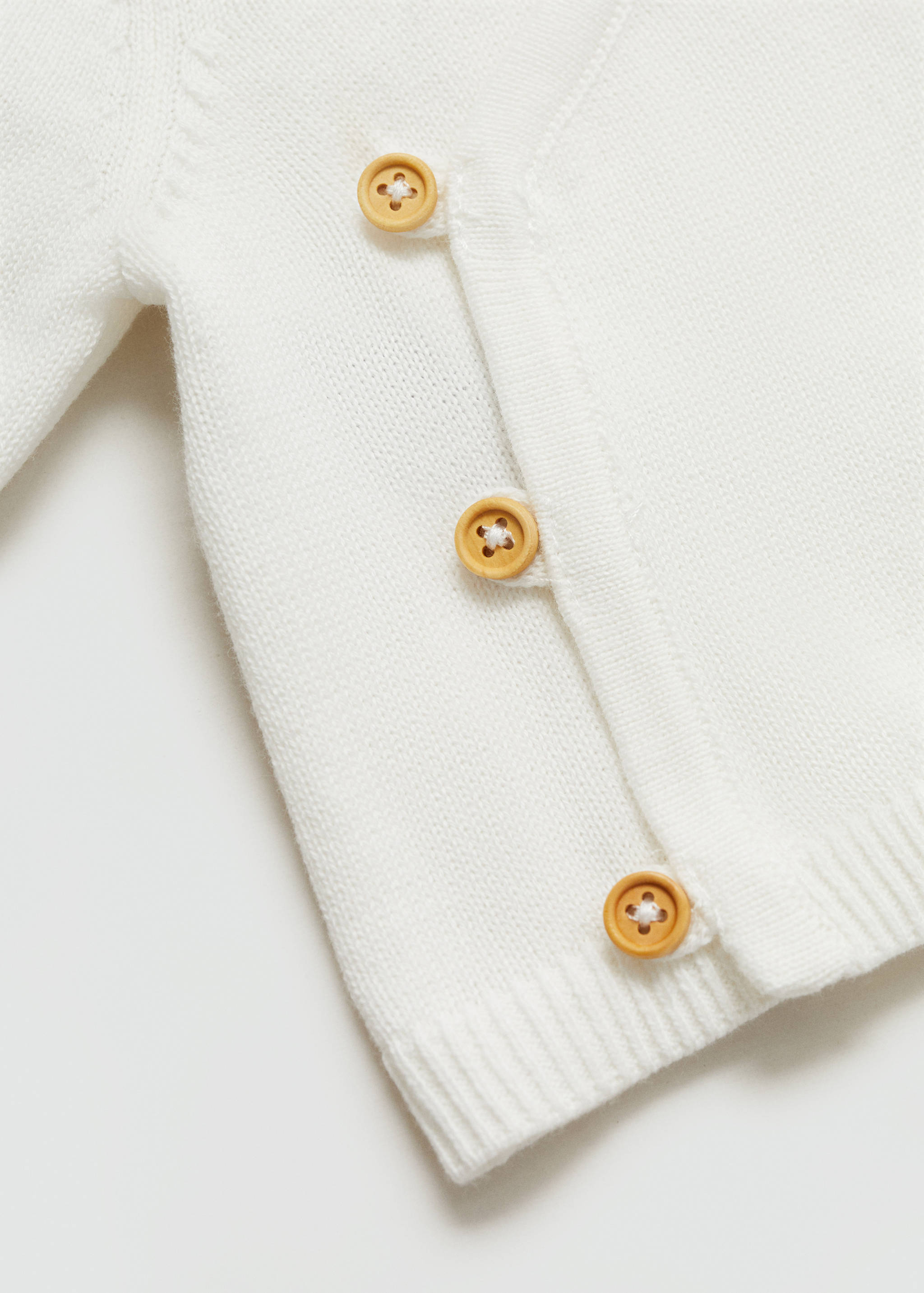 Buttons detail knit sweater - Details of the article 0