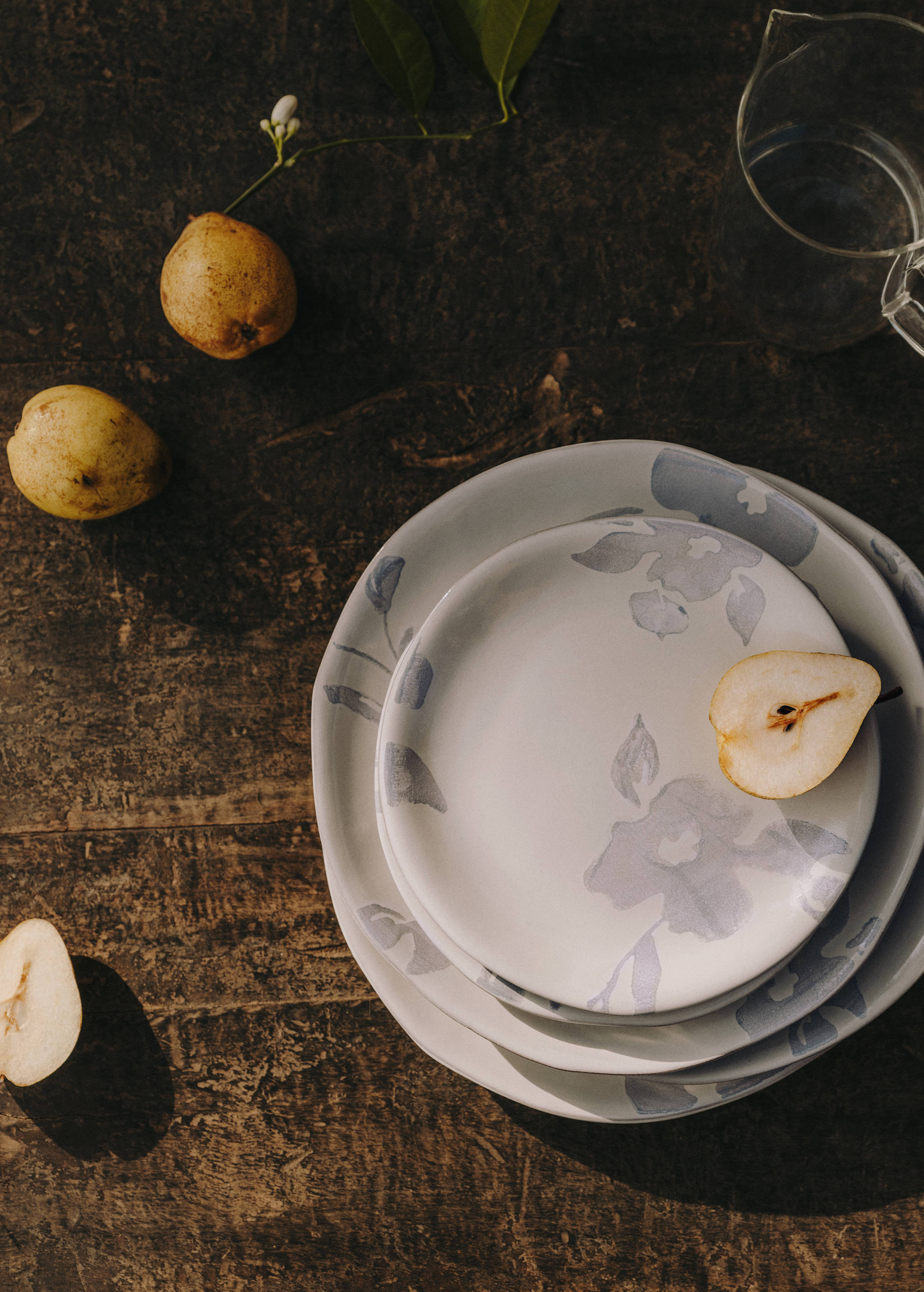 Tiefer Teller aus Terrakotta mit Blumendesign - Detail des Artikels 6