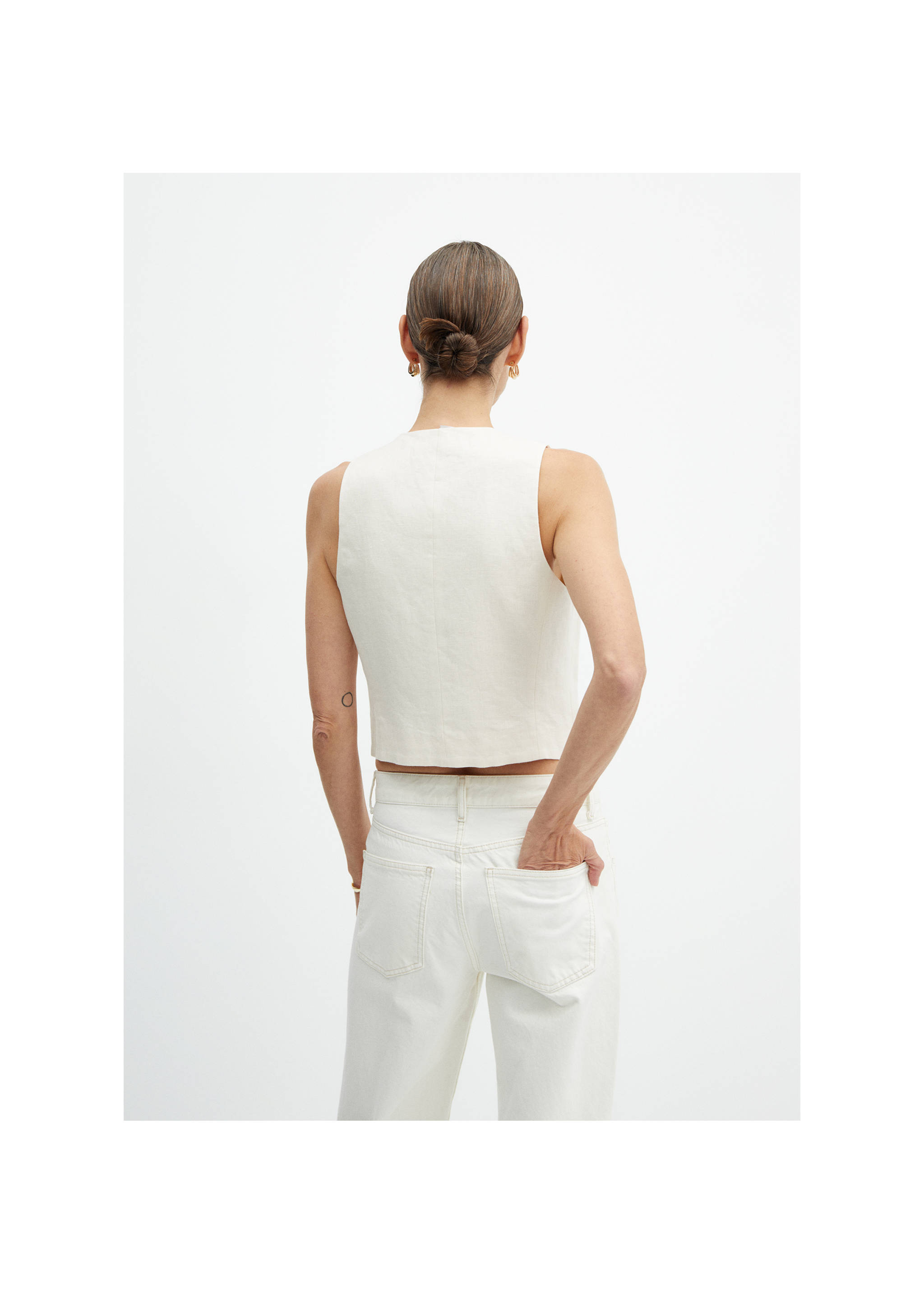 Linen suit waistcoat - Reverse of the article, Ecru. Ref: 67067112-00.