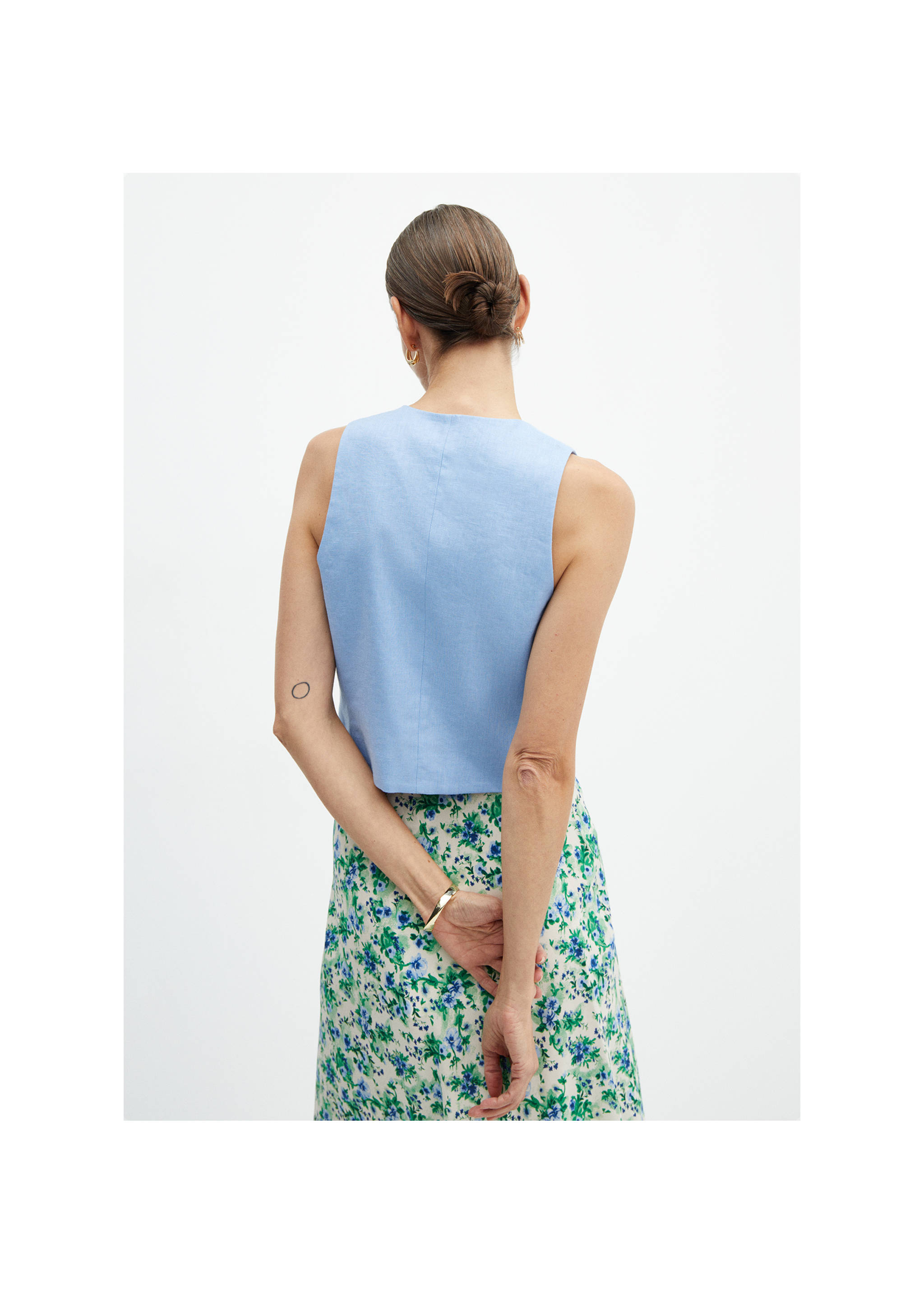 Linen suit waistcoat - Reverse of the article, Sky Blue. Ref: 67067112-00.