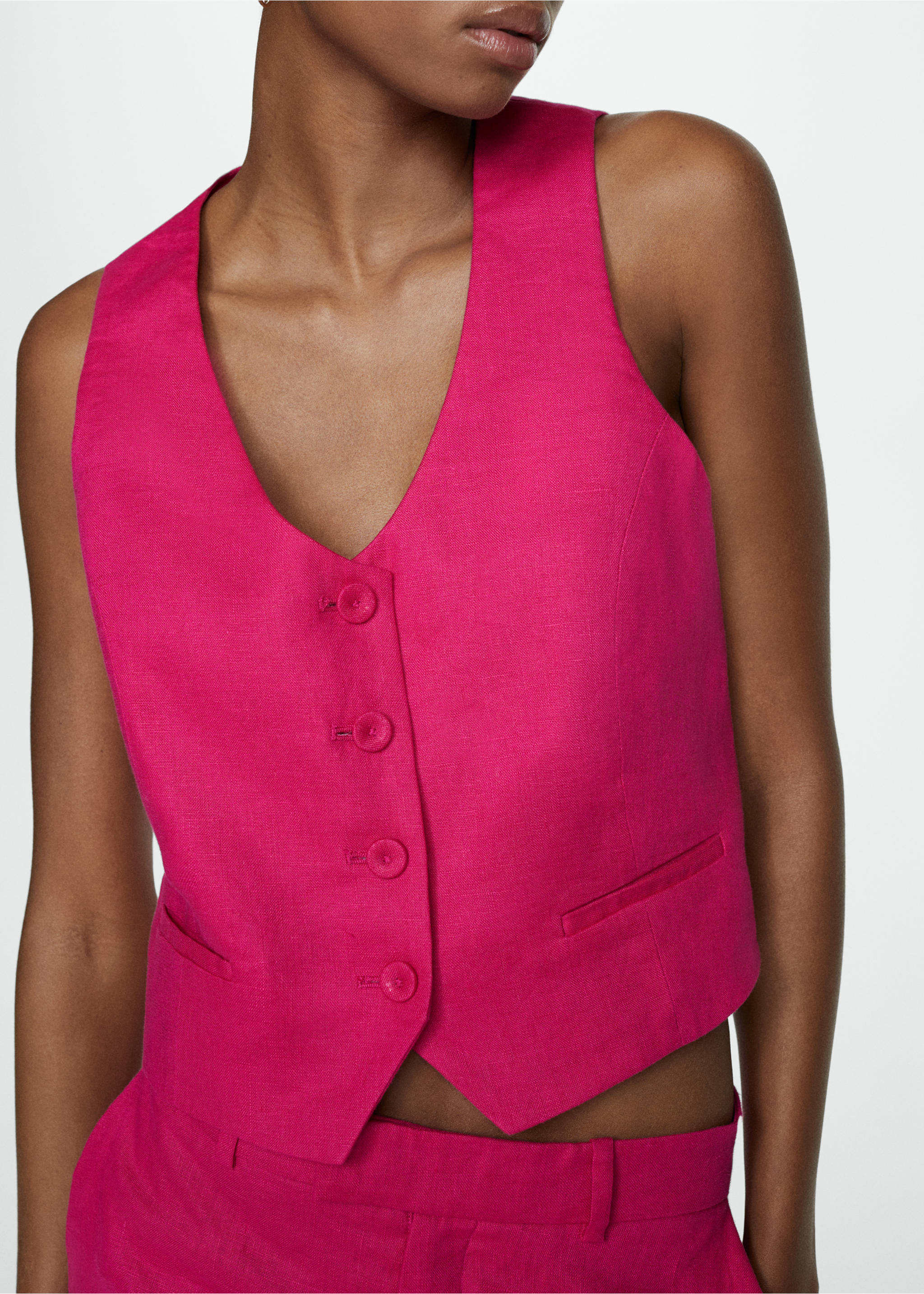 Linen suit waistcoat - Details of the article 3, Fuchsia. Ref: 67067112-00.