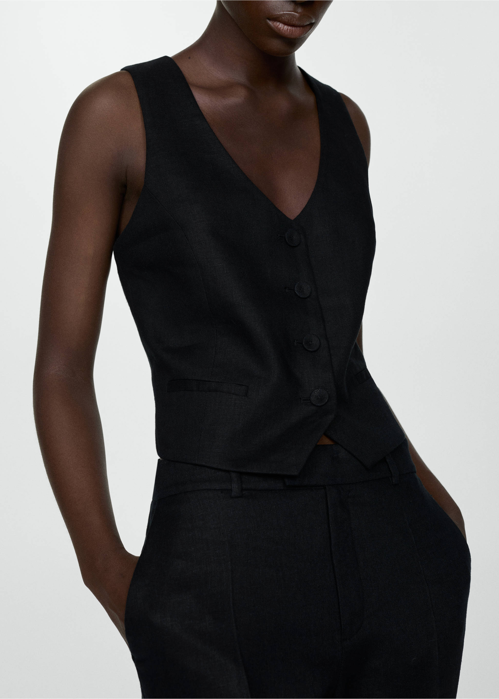 Linen suit waistcoat - Details of the article 3, Black. Ref: 67067112-00.