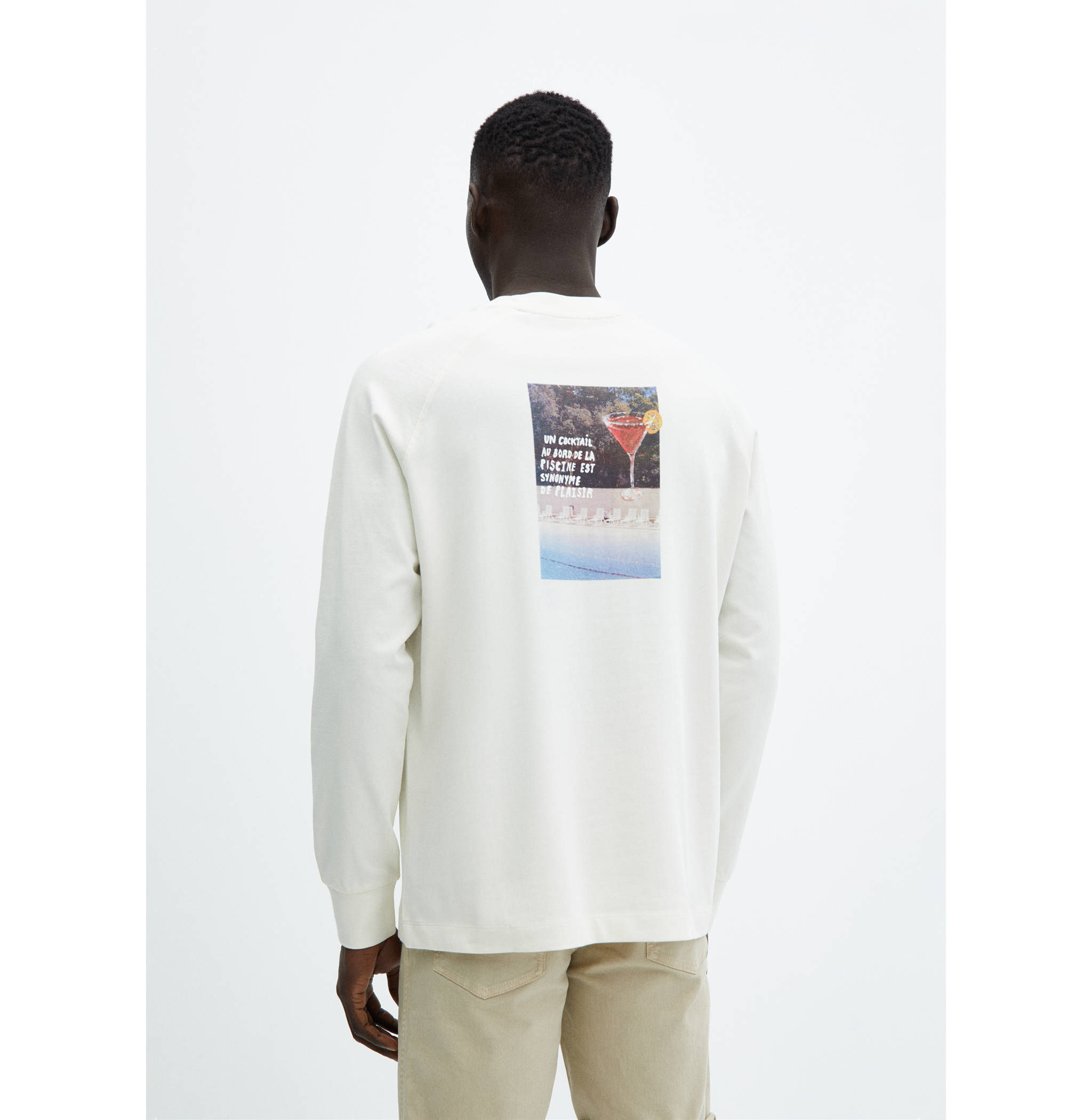 100% cotton sweatshirt with printed drawing - Reverse of the article