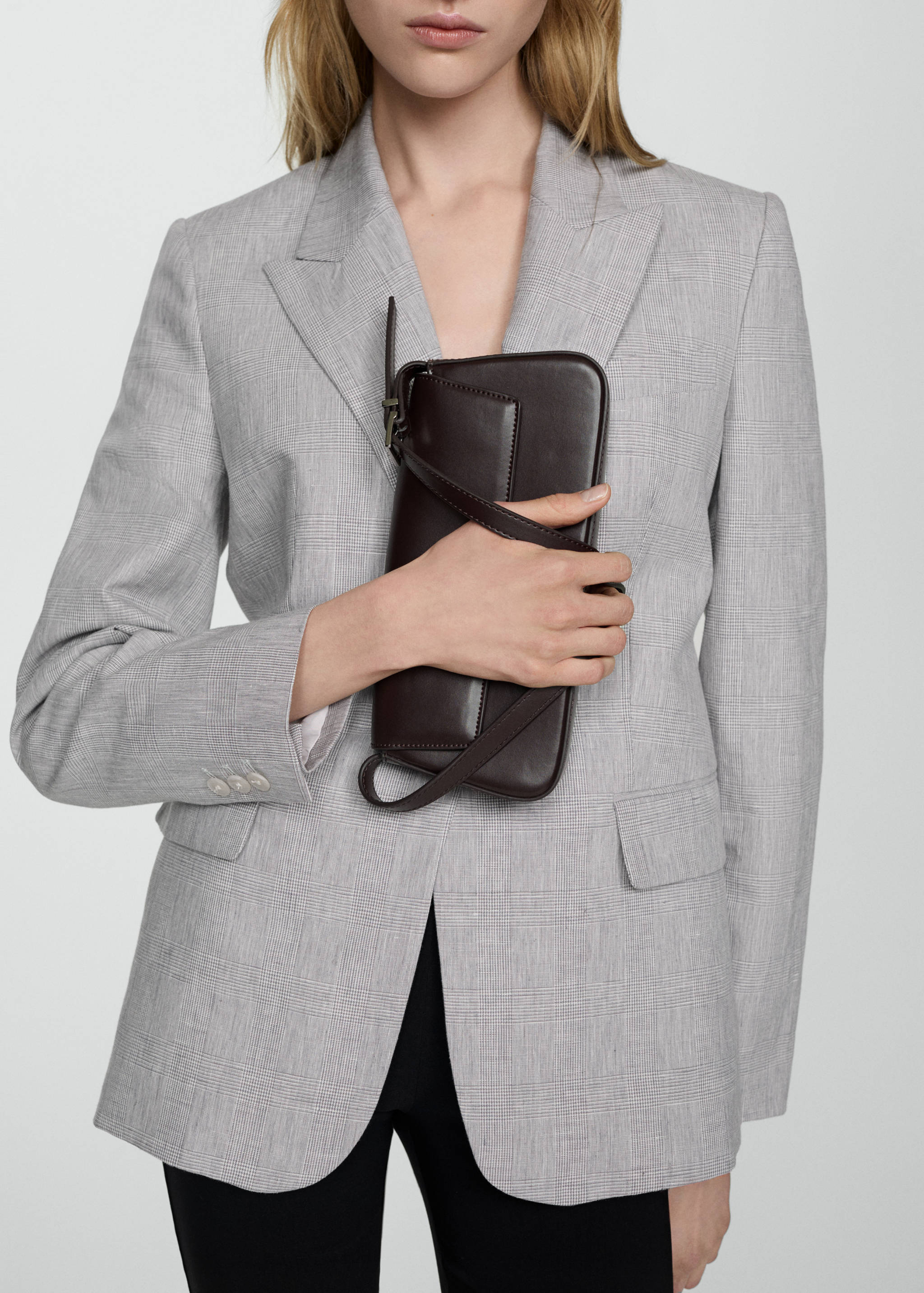 Shoulder bag with strap - General plane