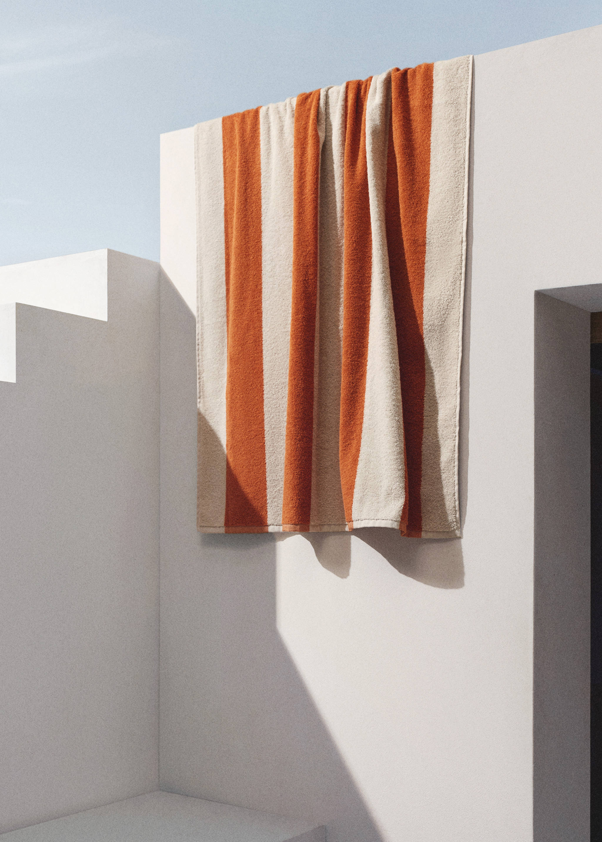 Strandtuch mit breiten Streifen - Allgemeine Ansicht