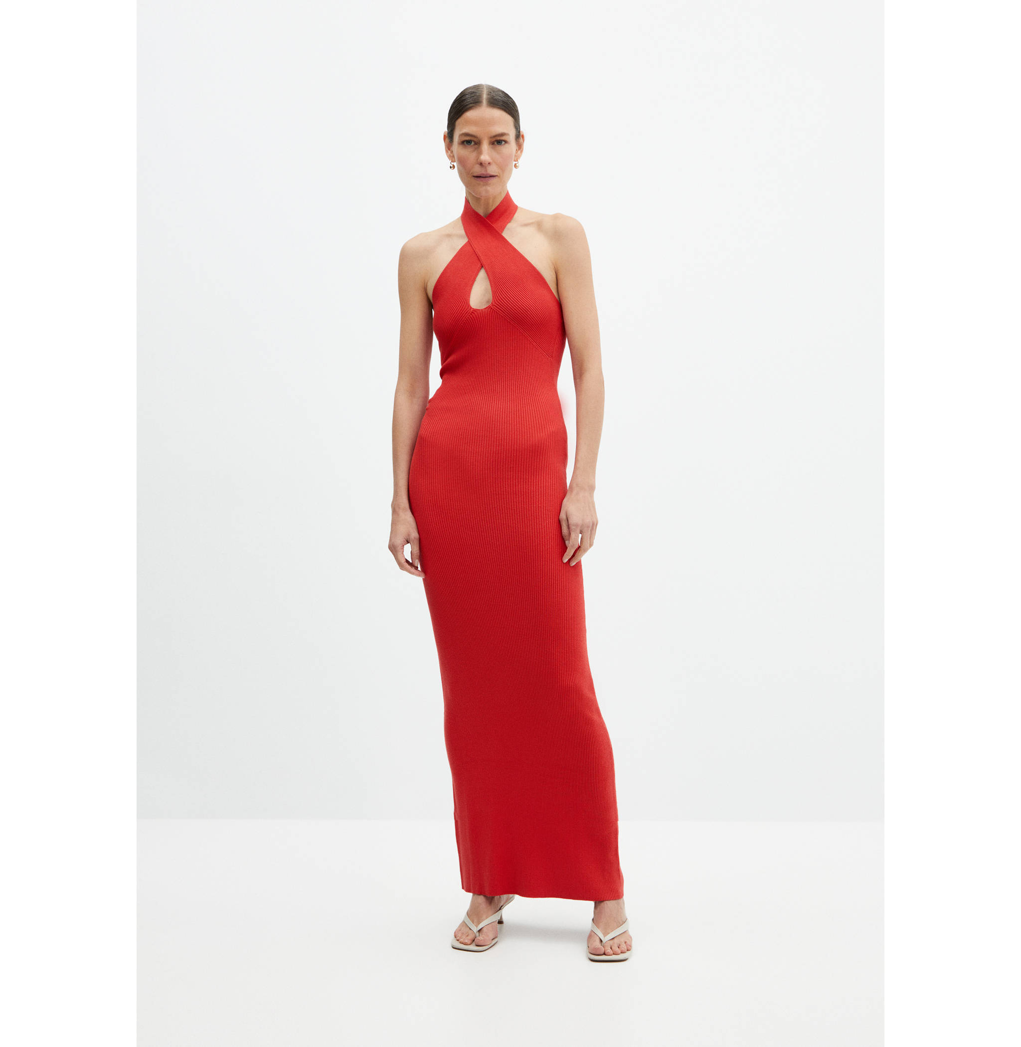 Halter-neck knitted dress - General plane