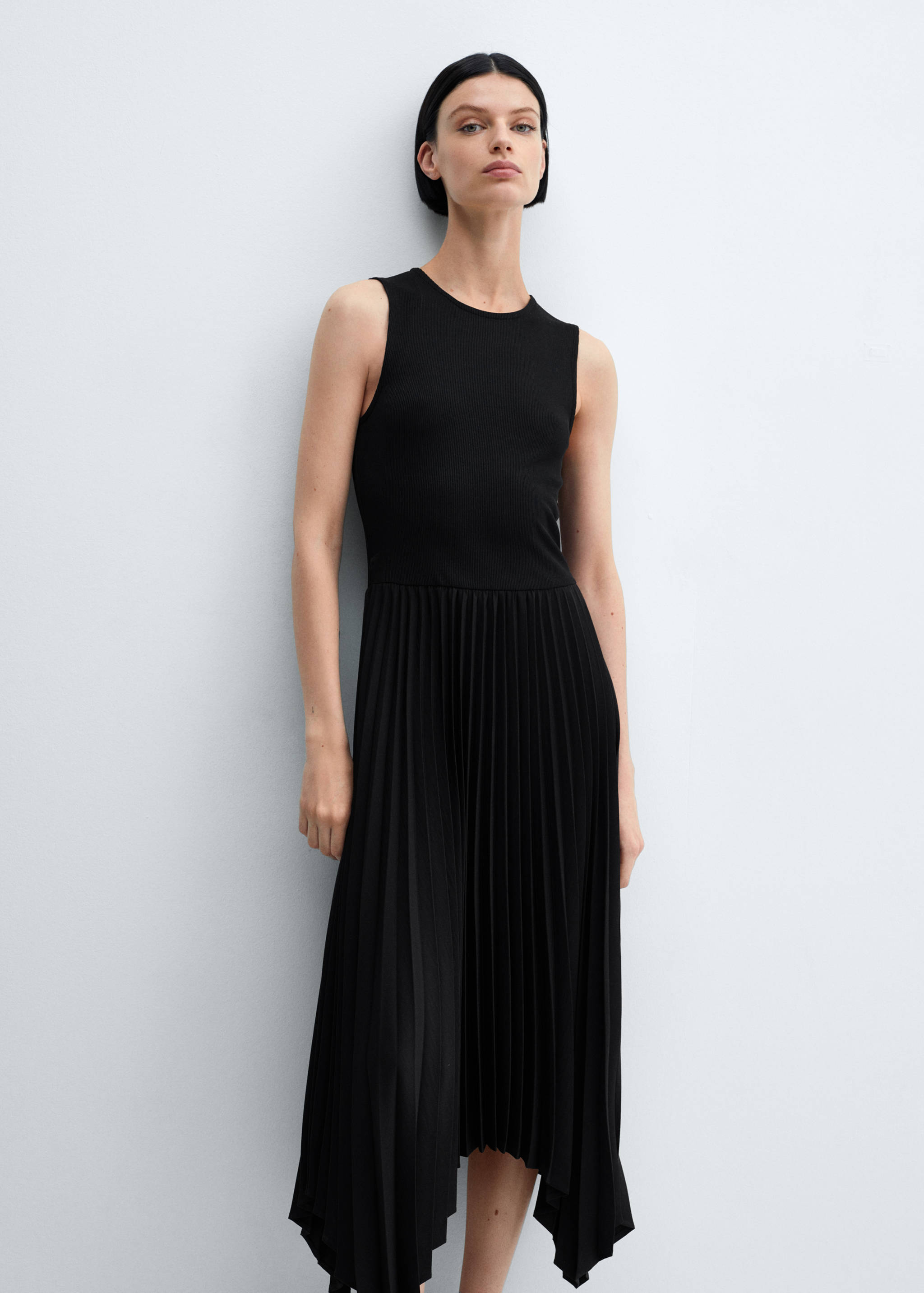Pleated hem dress - Medium plane