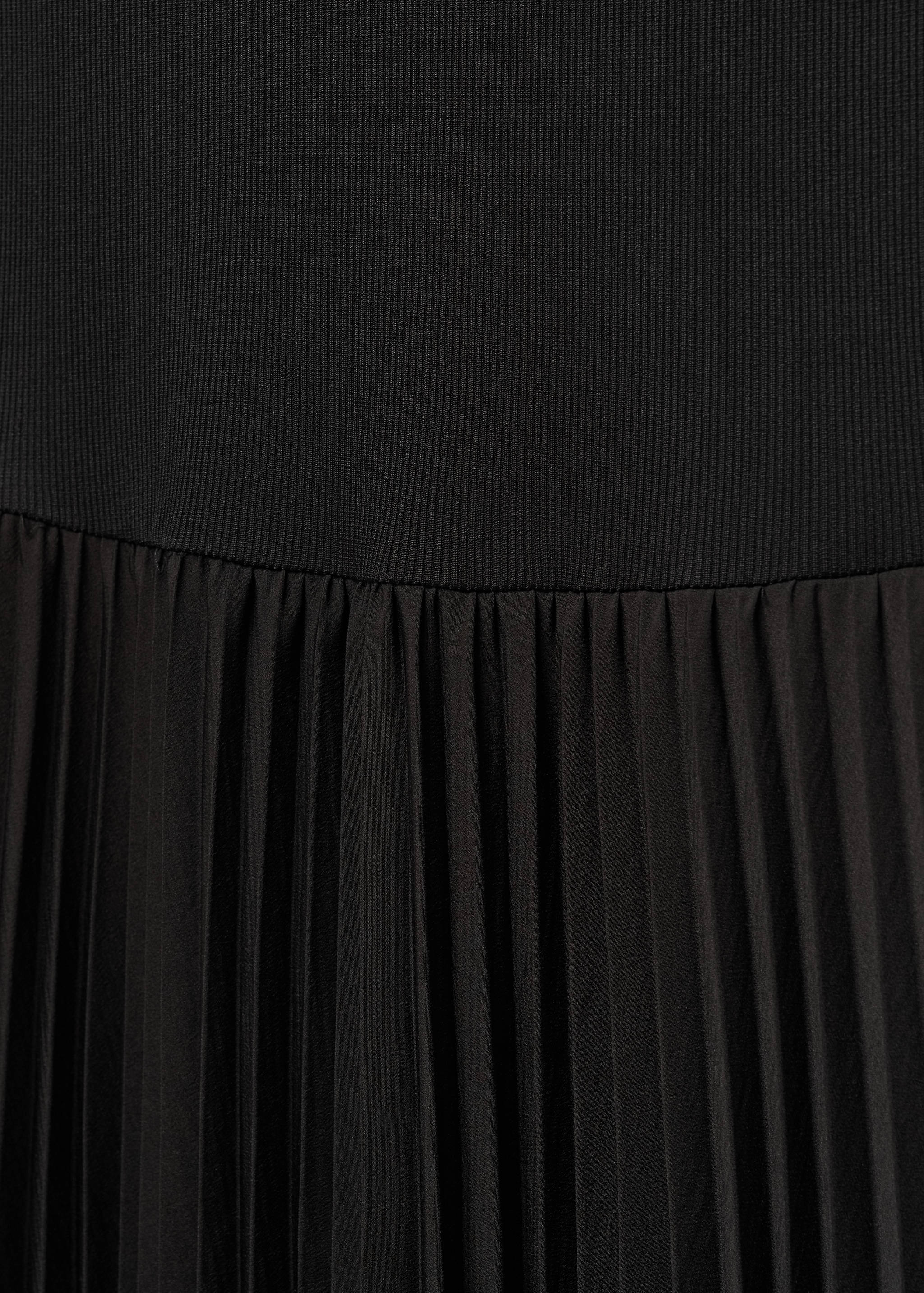 Pleated hem dress - Details of the article 8