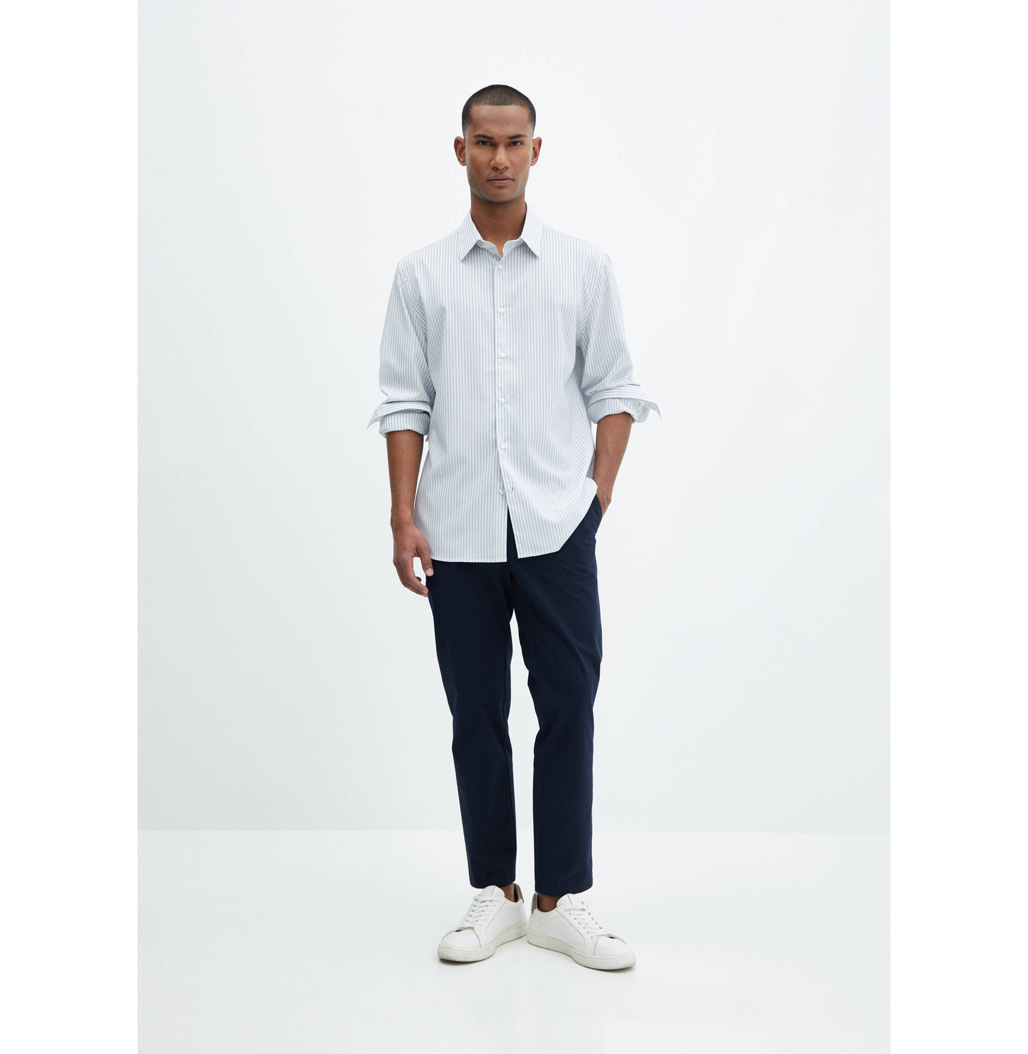 Camisa slim fit rayas tejido stretch - Plano general