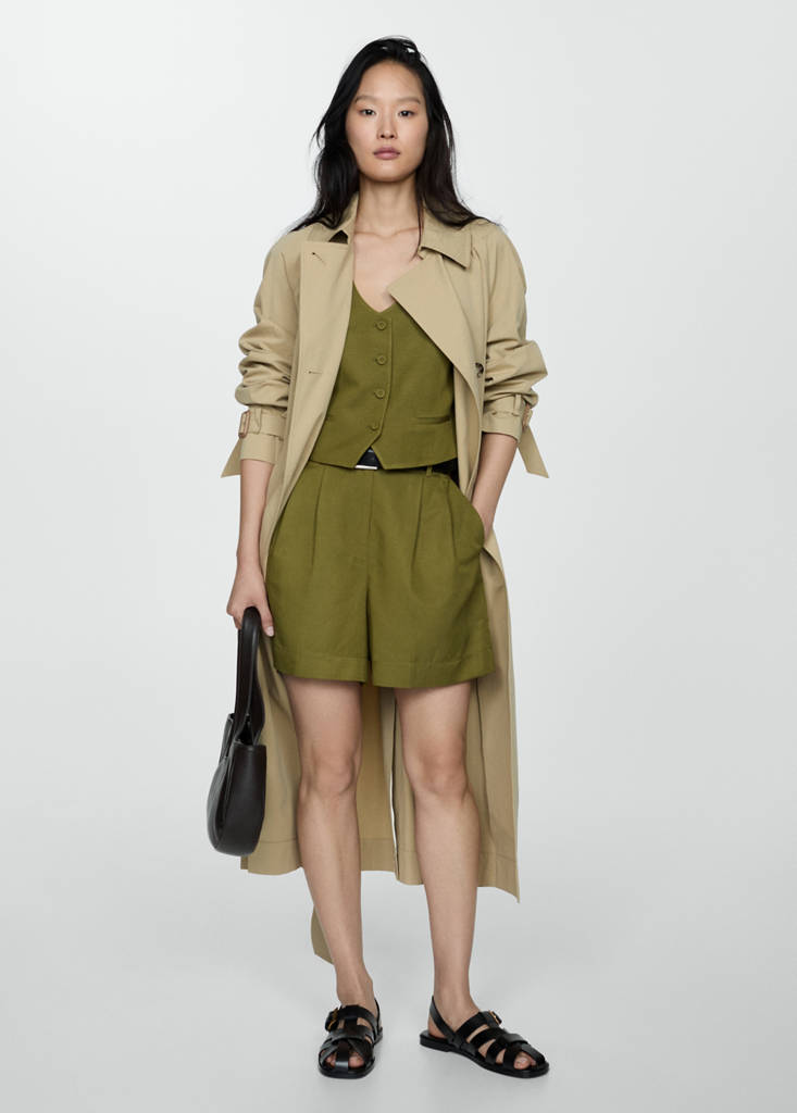 Linen waistcoat with buttons — Khaki
