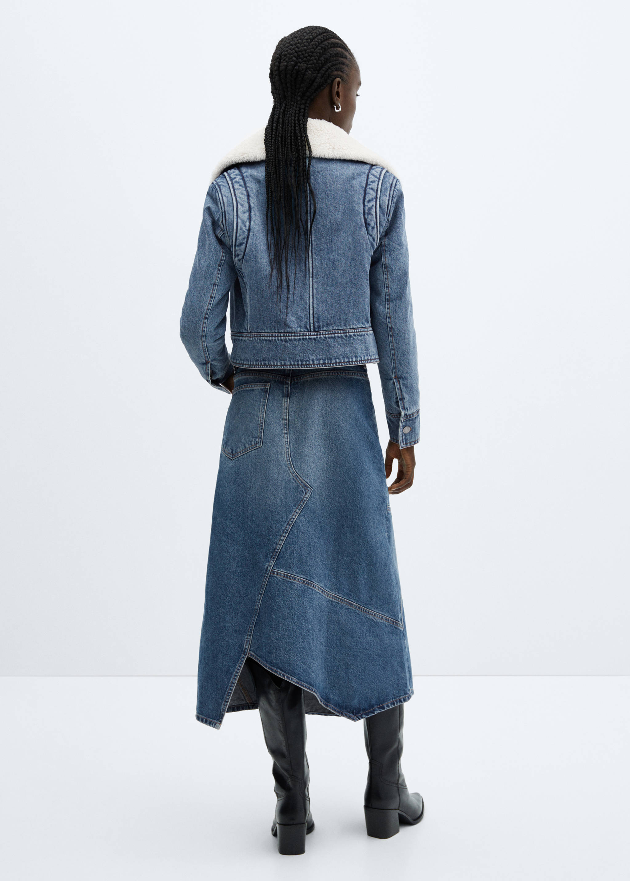 Куртка из денима с искусственной овчиной - Обратная сторона изделия